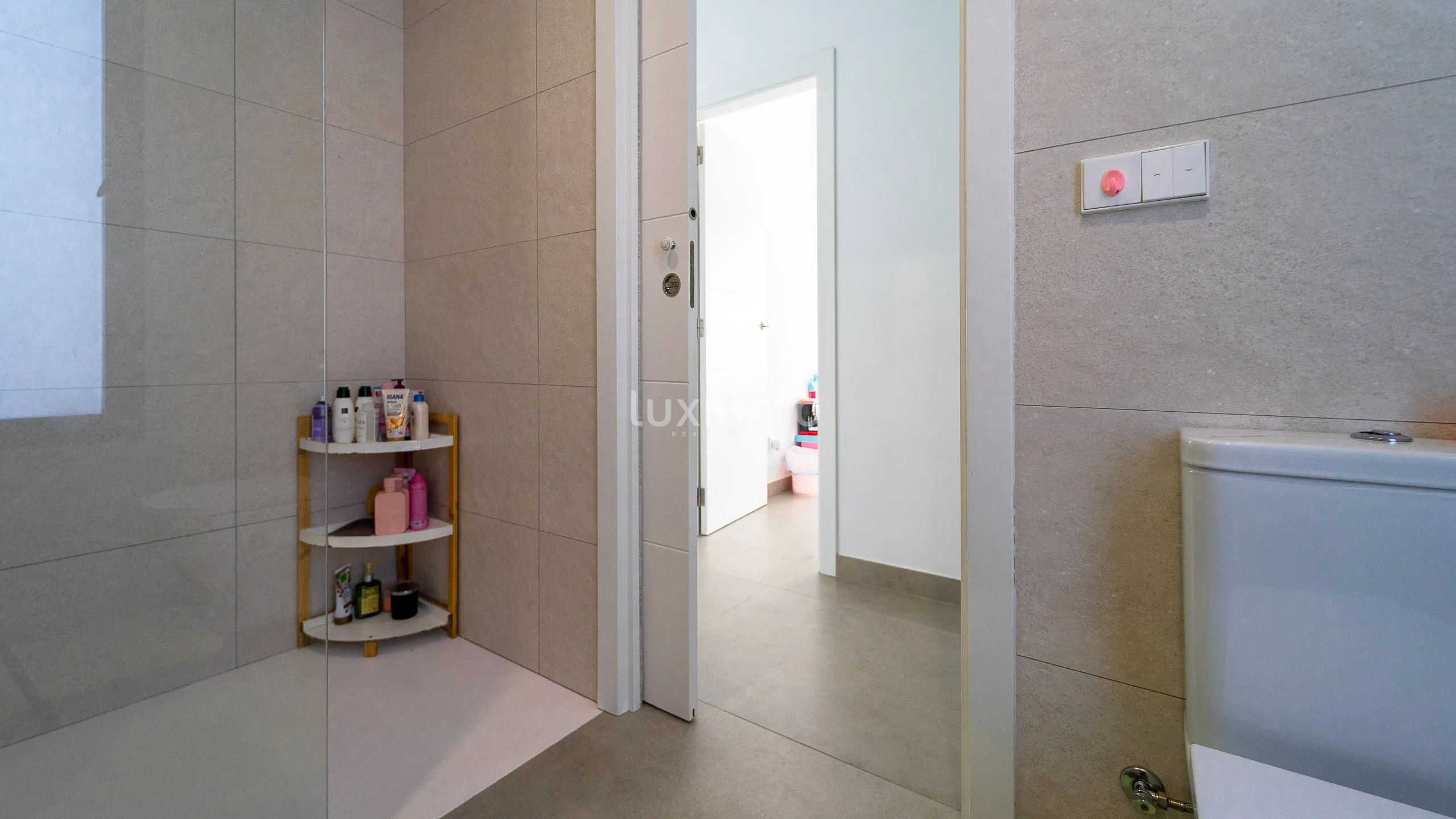 Lyxigt modernt fristående hus med fantastisk utsikt — photo 21