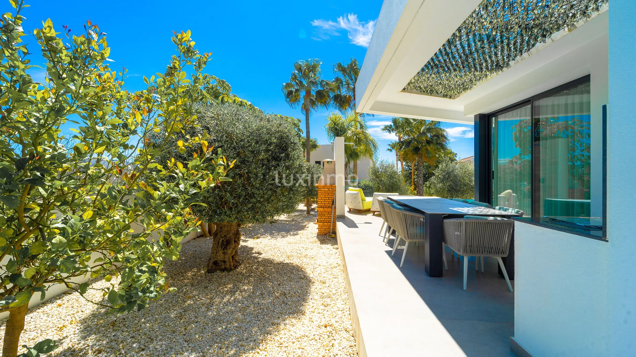 Lyxigt modernt fristående hus med fantastisk utsikt — photo 40