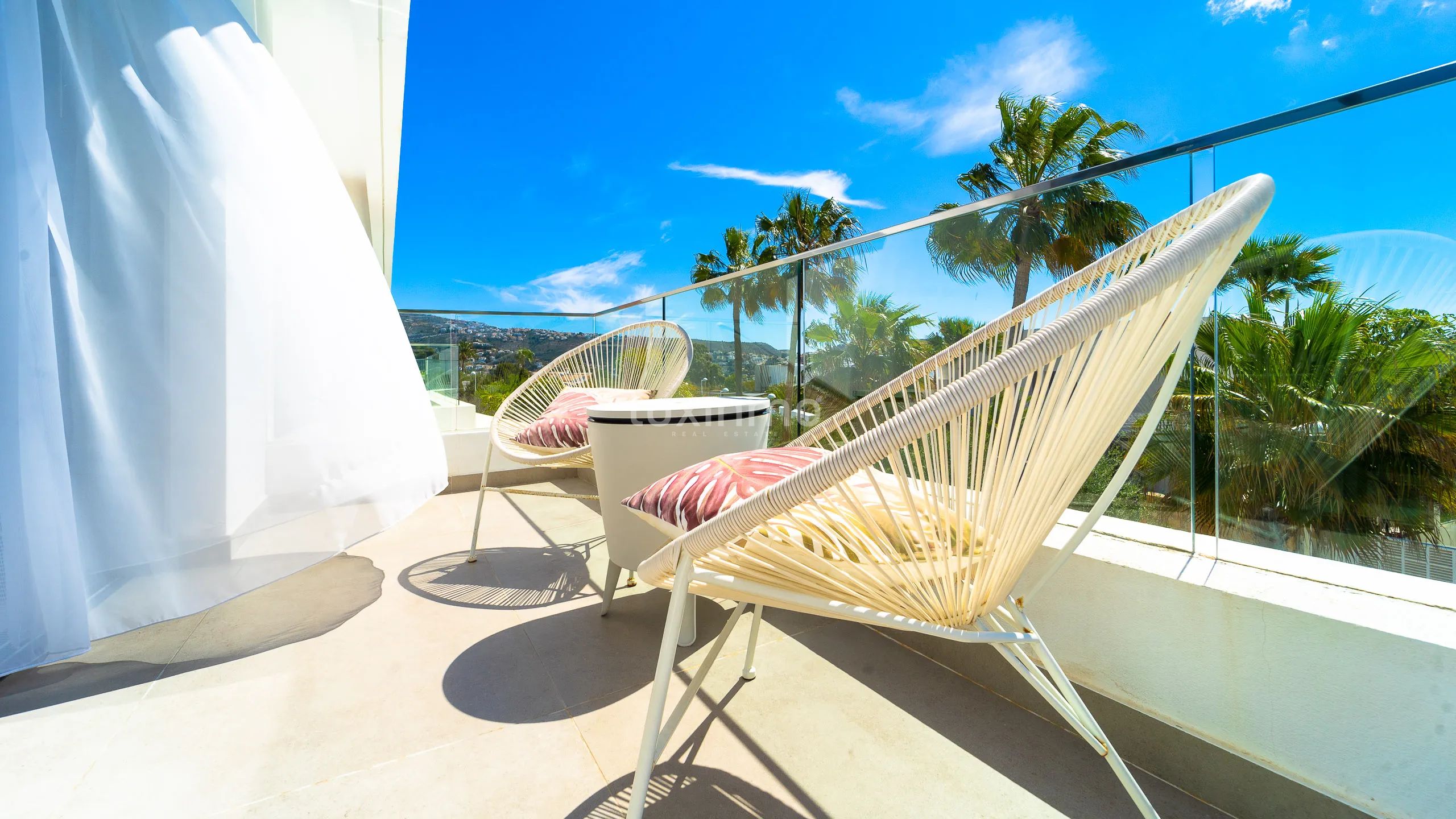 Lyxigt modernt fristående hus med fantastisk utsikt — photo 38