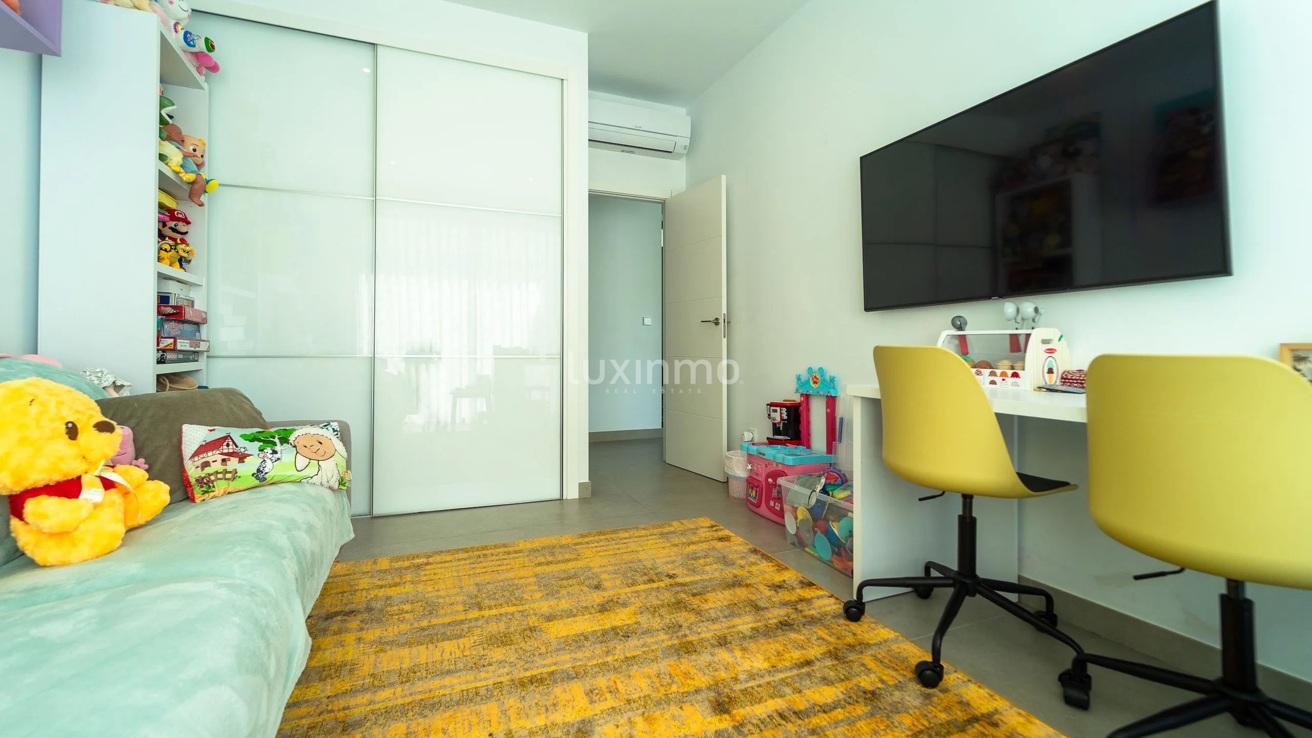 Lyxigt modernt fristående hus med fantastisk utsikt — photo 22