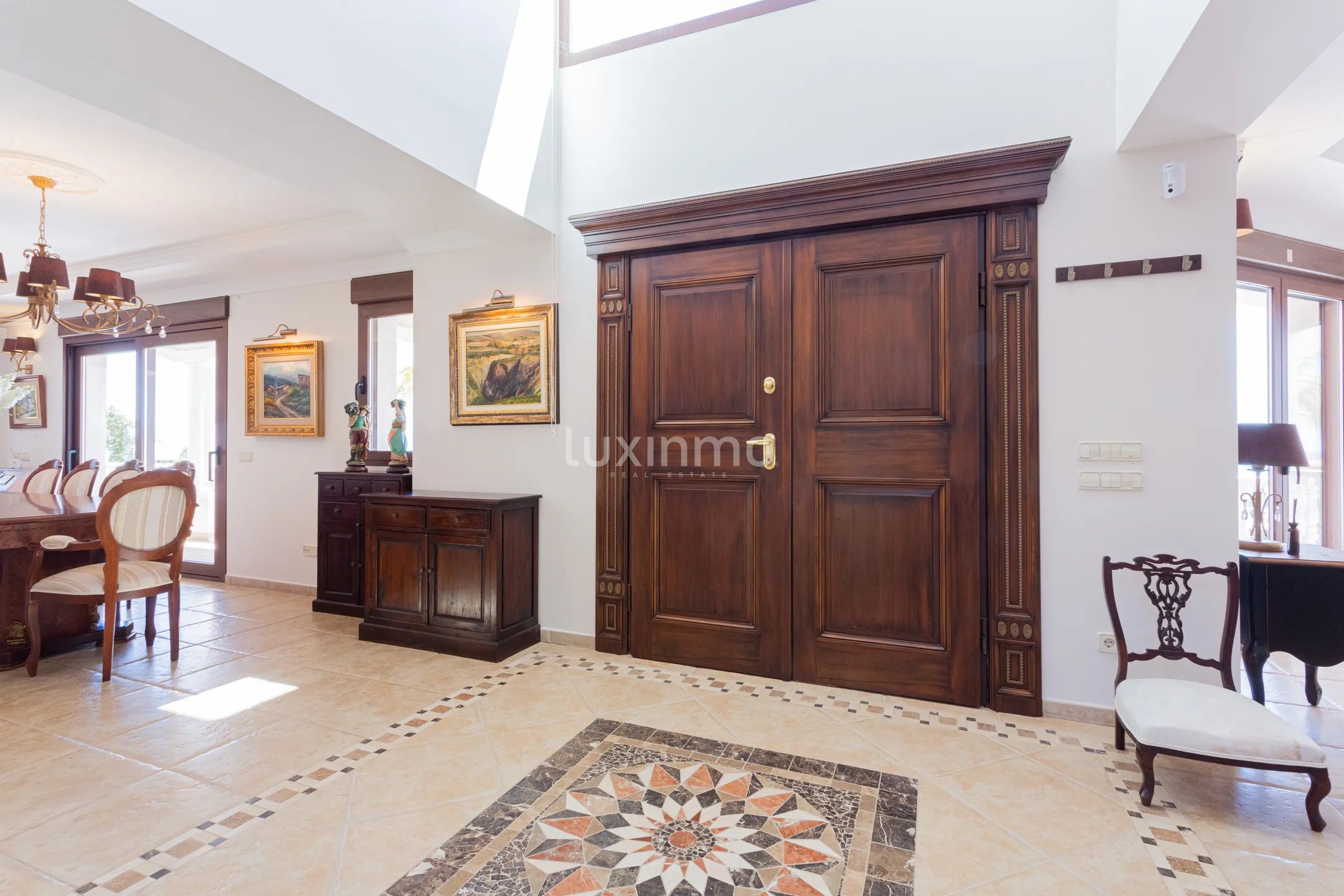 Stunning detached house with sea and mountain views in Calpe — photo 6