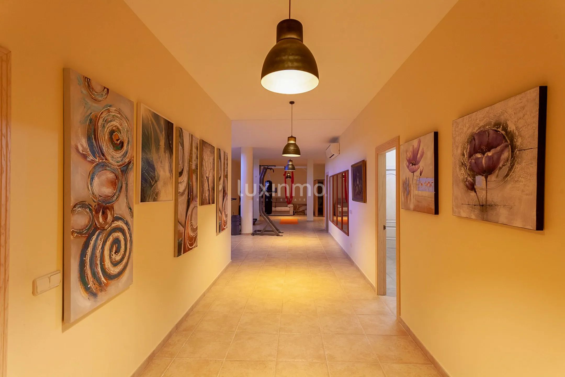 Stunning detached house with sea and mountain views in Calpe — photo 49