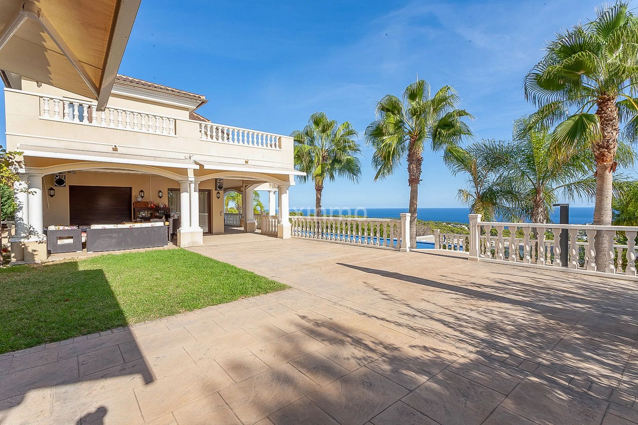 Stunning detached house with sea and mountain views in Calpe — photo 59