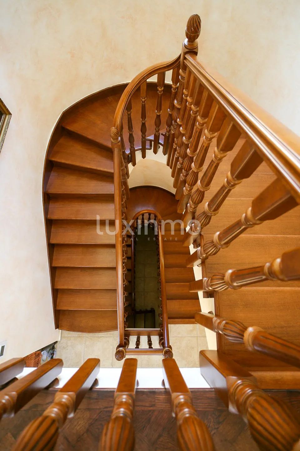 Stunning detached house with sea and mountain views in Calpe — photo 27