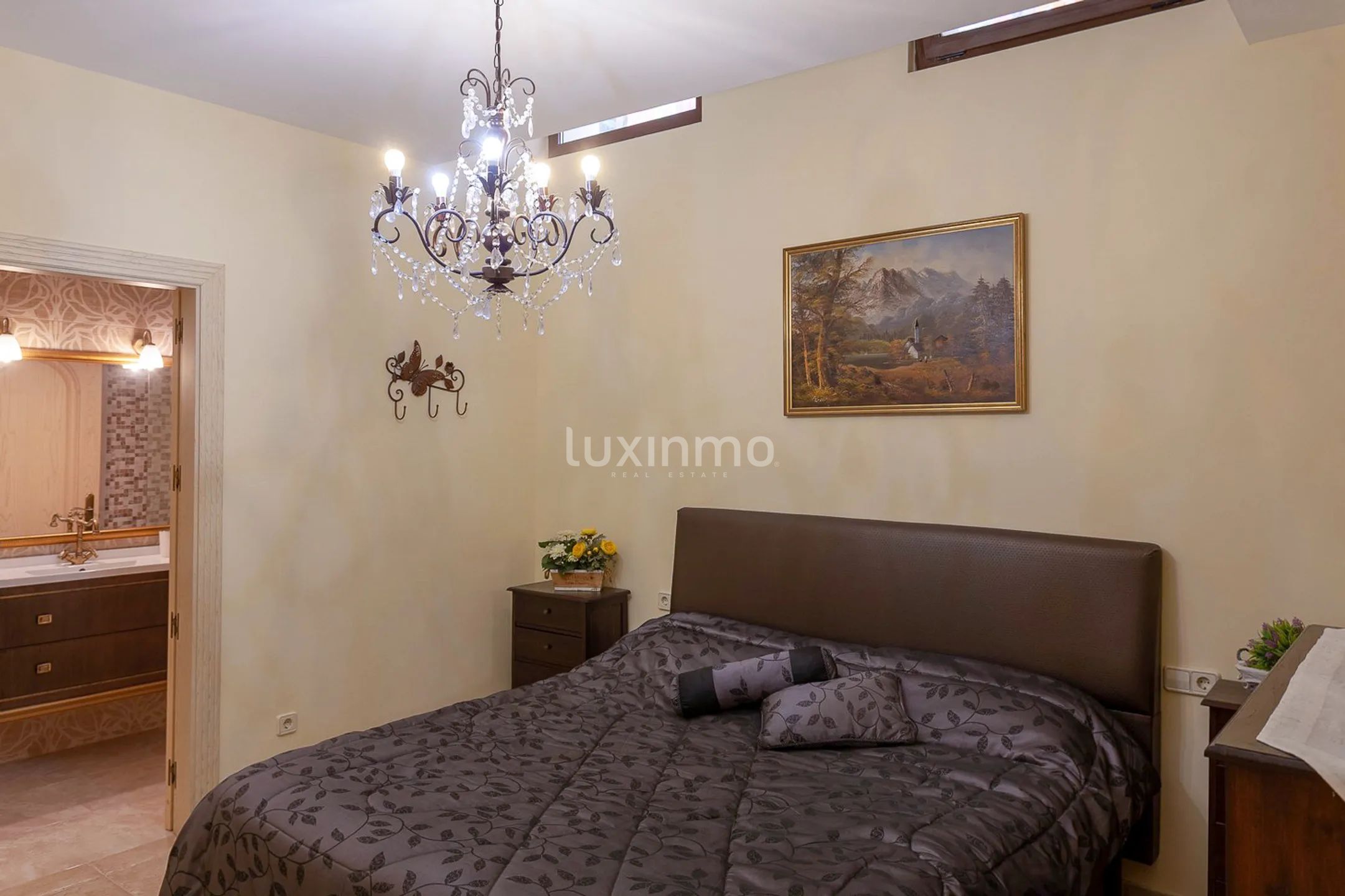 Stunning detached house with sea and mountain views in Calpe — photo 46