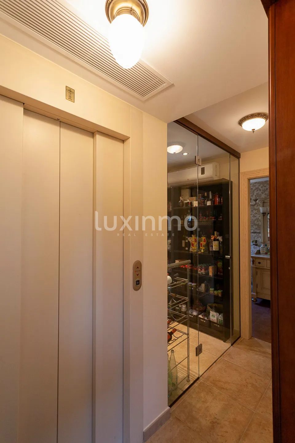 Stunning detached house with sea and mountain views in Calpe — photo 20