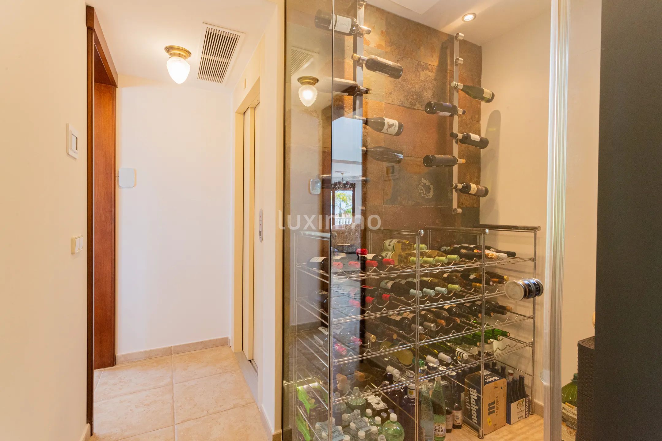 Stunning detached house with sea and mountain views in Calpe — photo 45