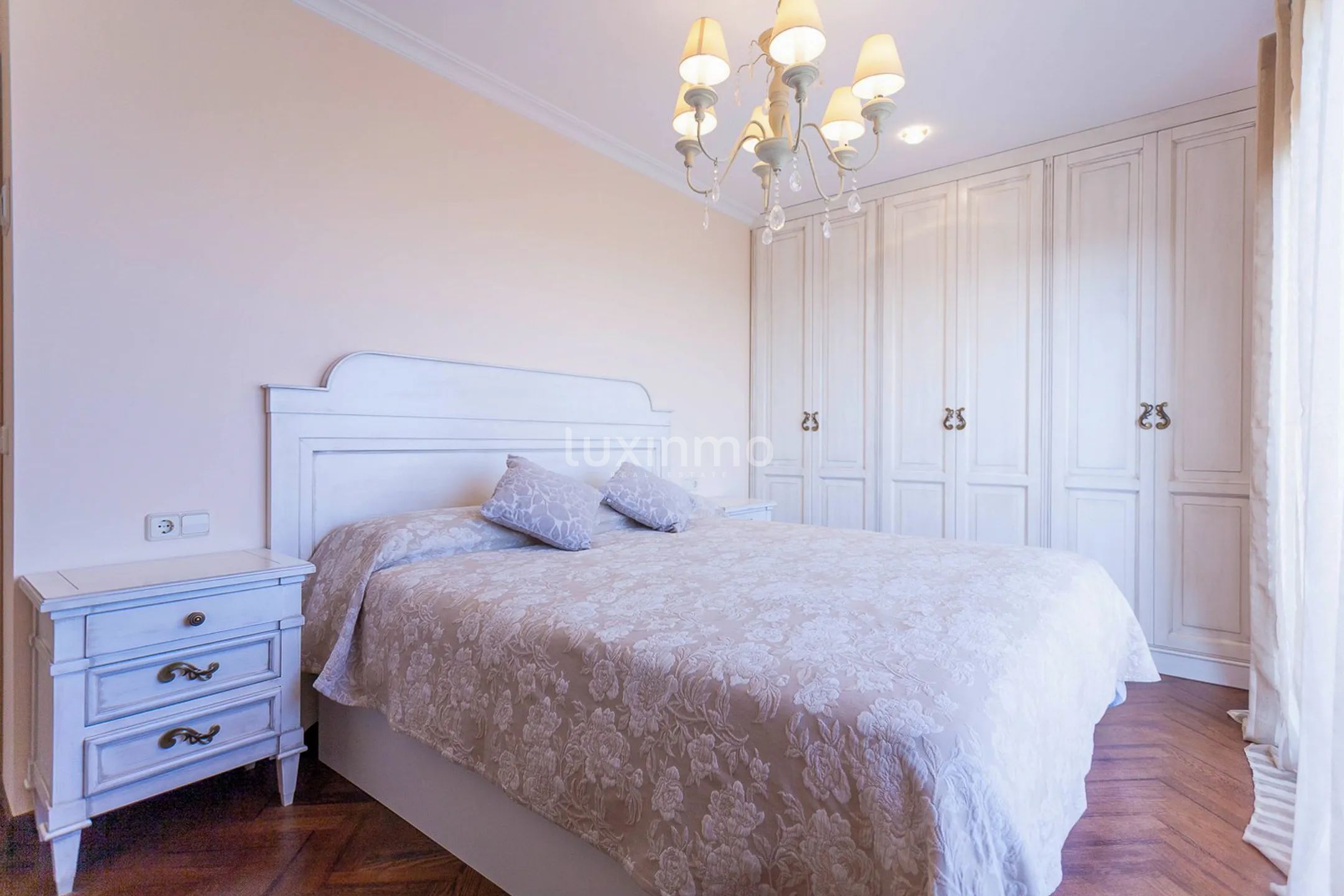 Stunning detached house with sea and mountain views in Calpe — photo 31