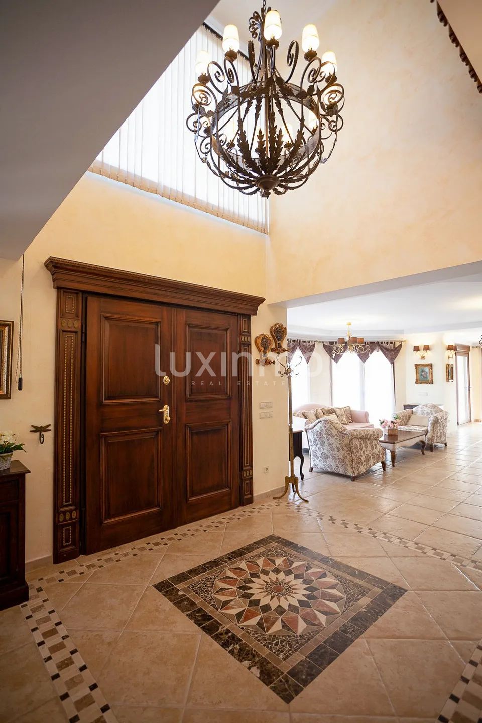 Stunning detached house with sea and mountain views in Calpe — photo 23