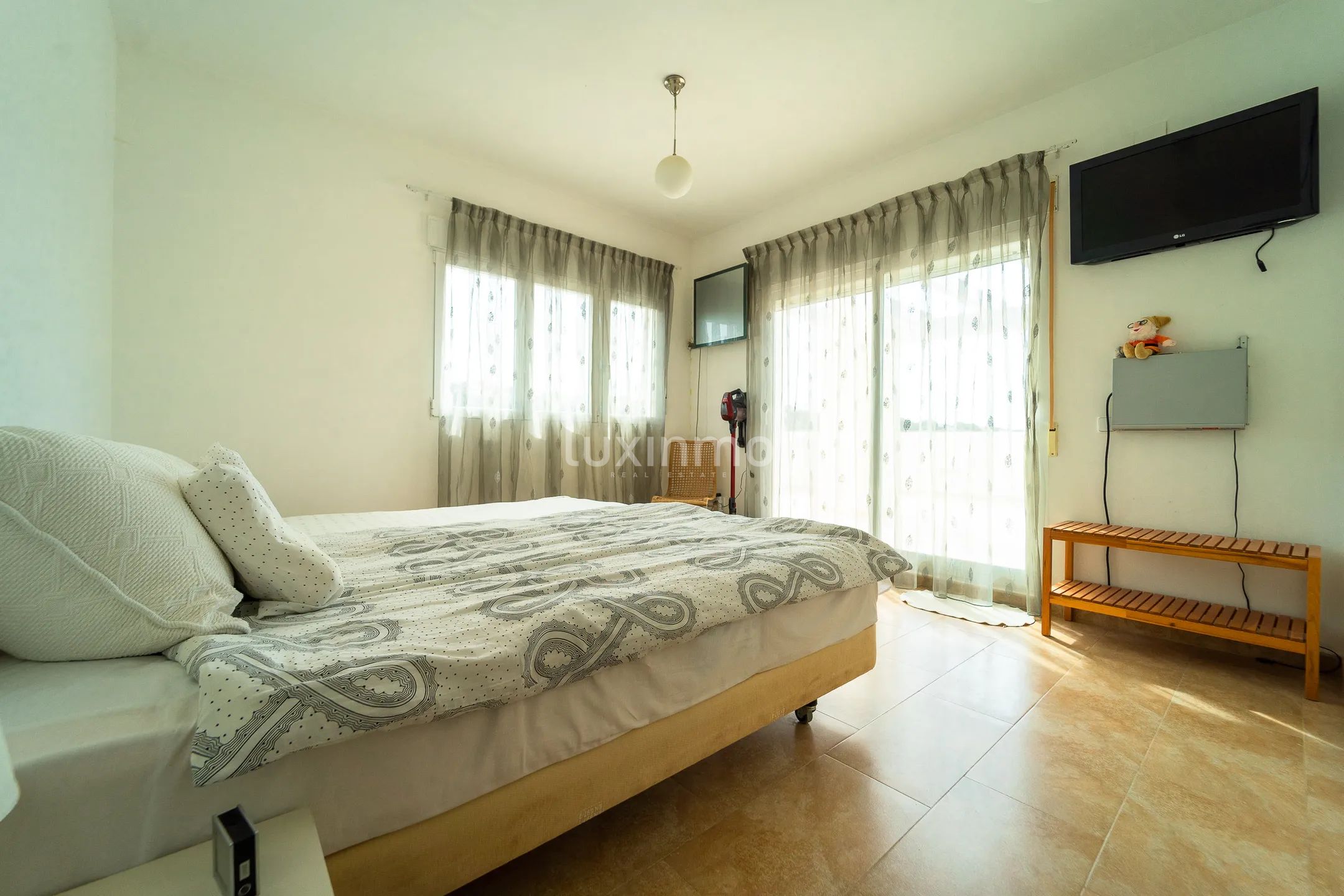 Charming colonial style house with spectacular views in Moraira — photo 34