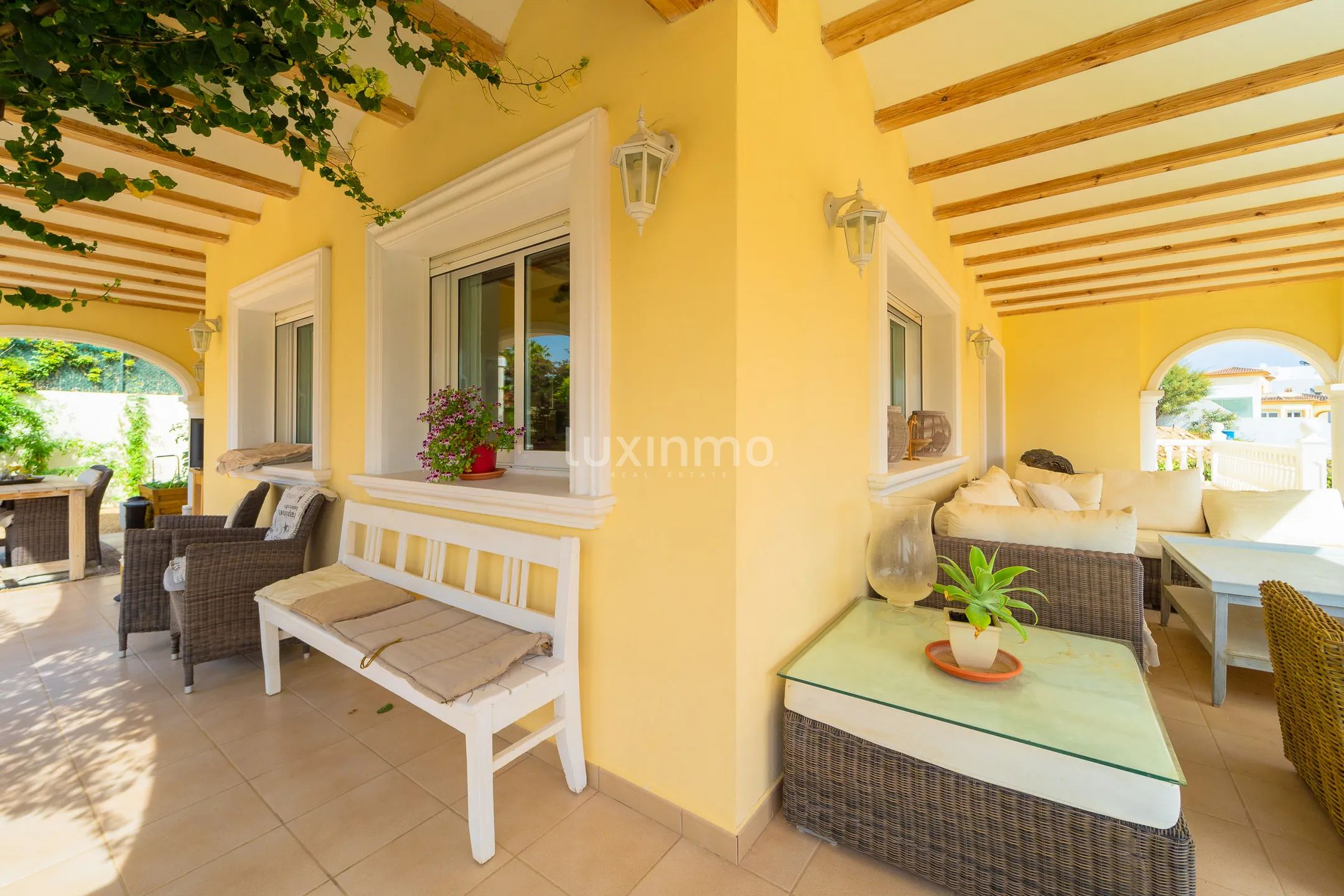 Charming colonial style house with spectacular views in Moraira — photo 14