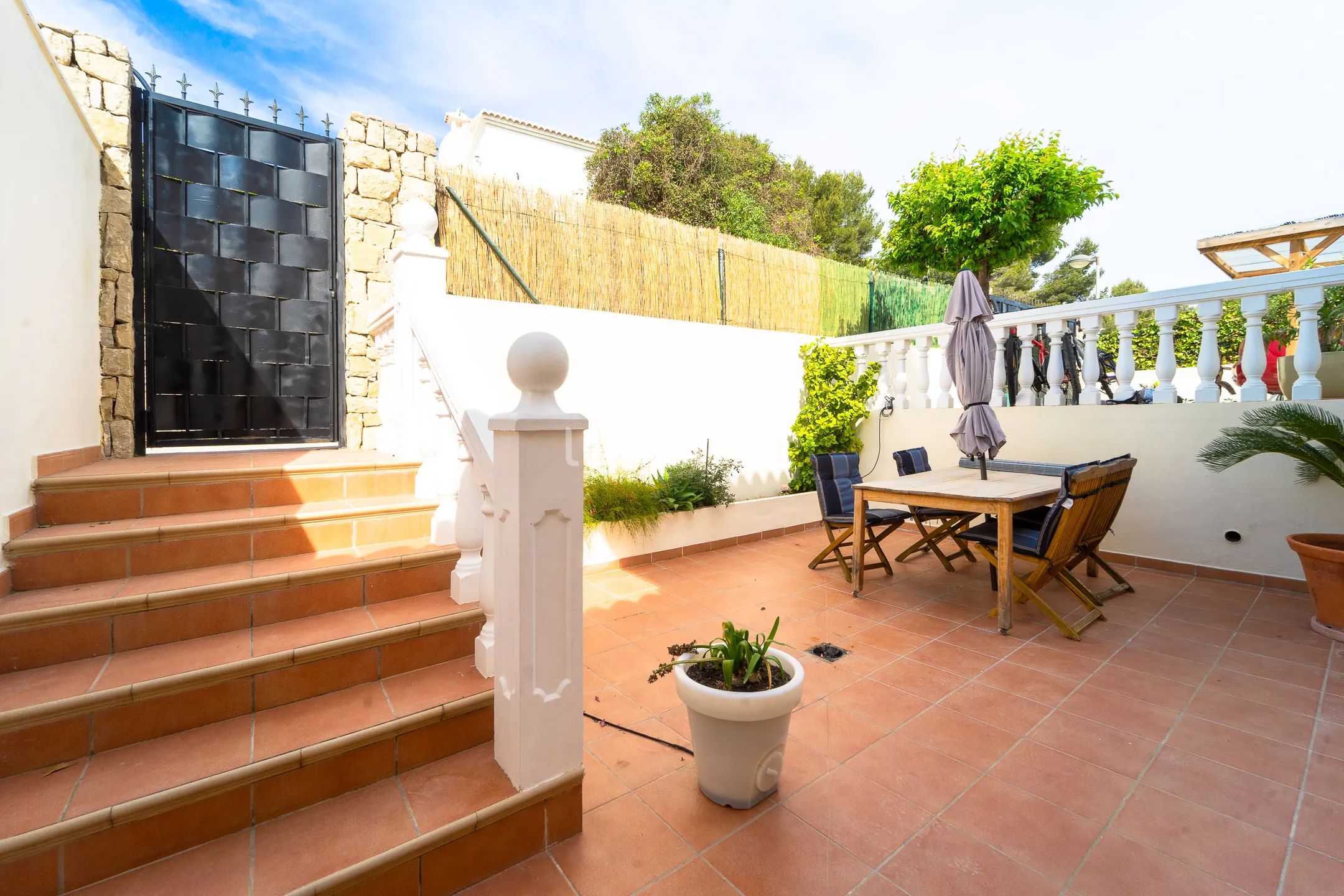 Charming colonial style house with spectacular views in Moraira — photo 8