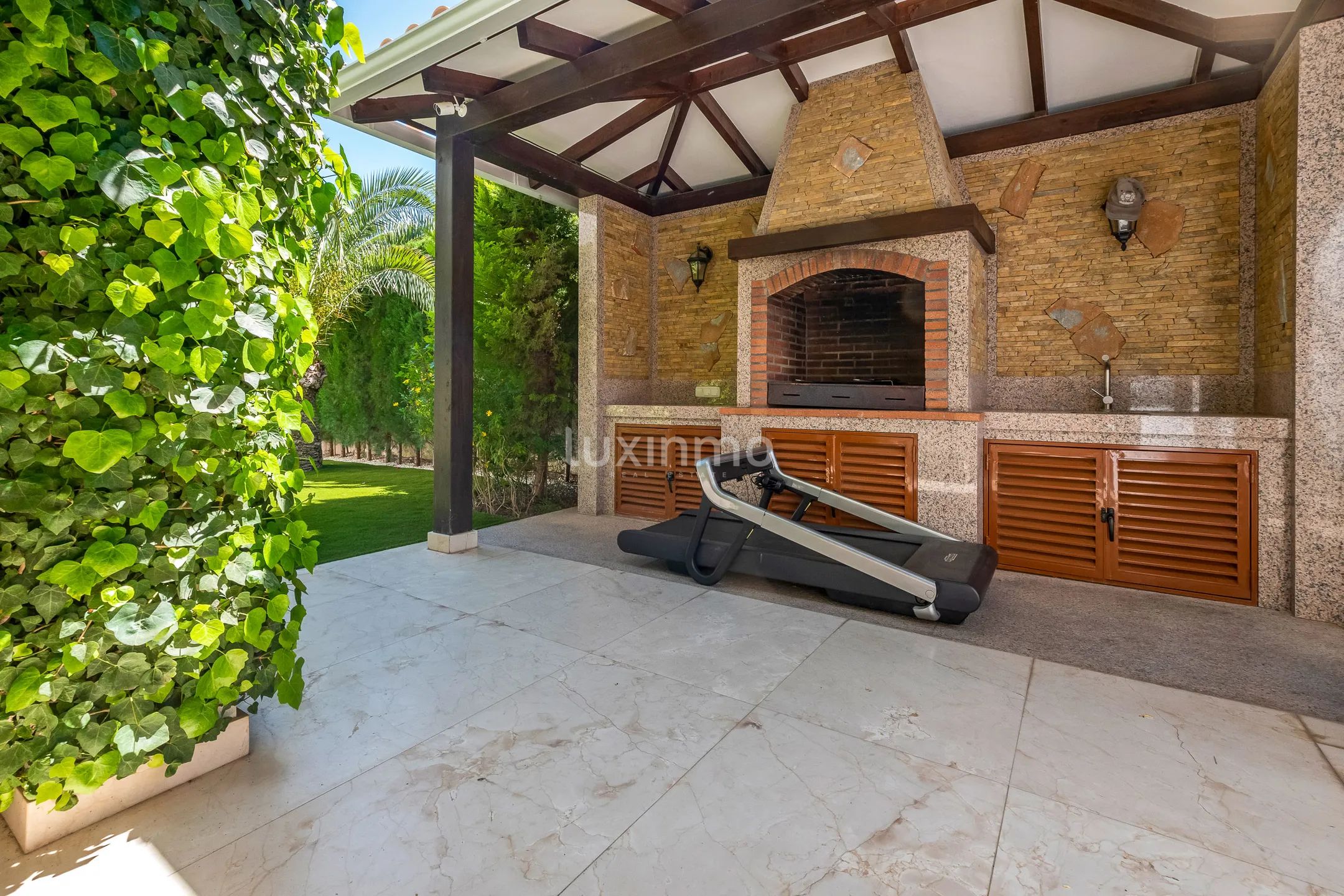 Spectaculaire villa de plage en première ligne à Albir — photo 53