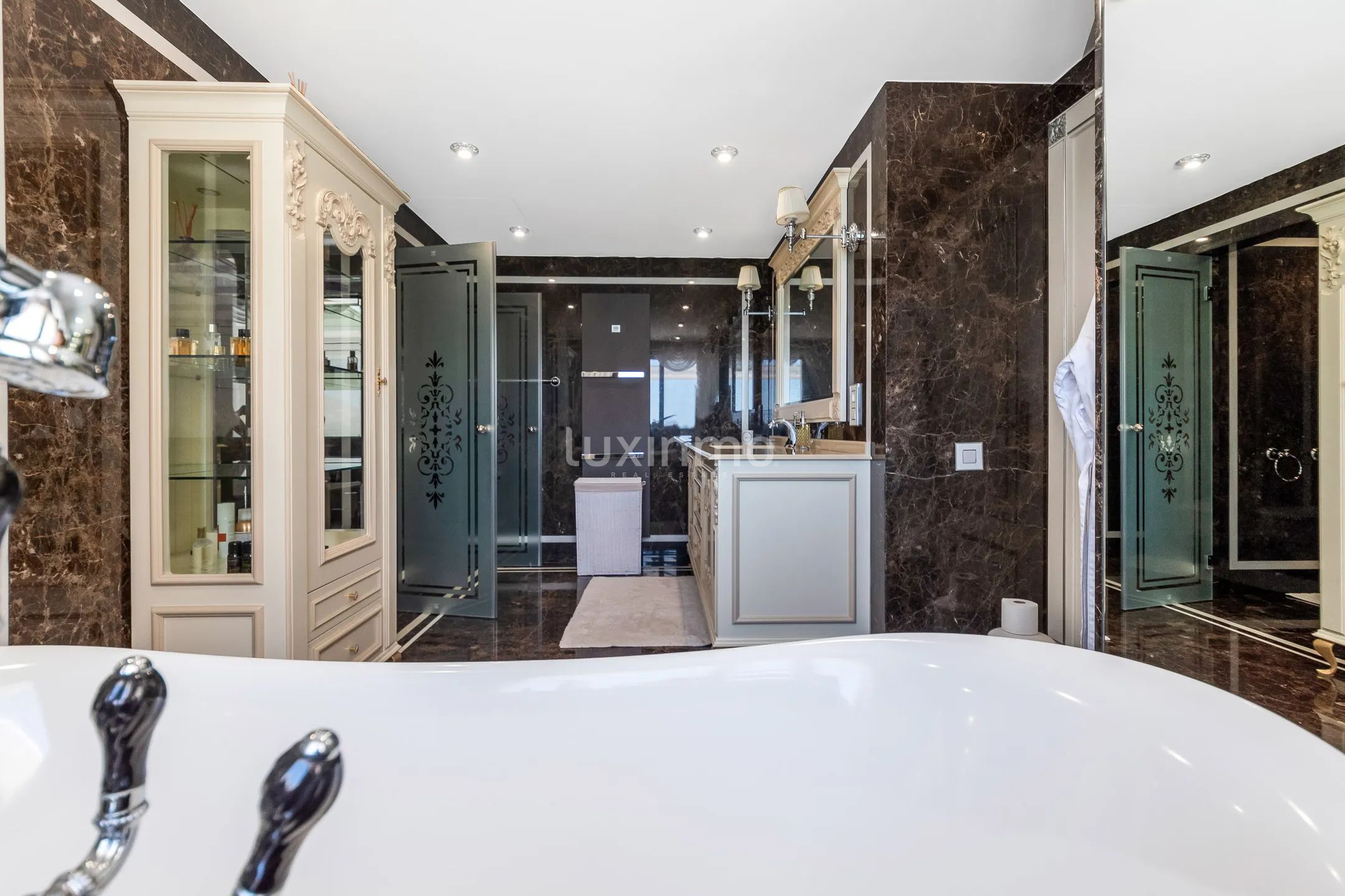 Spectaculaire villa de plage en première ligne à Albir — photo 32