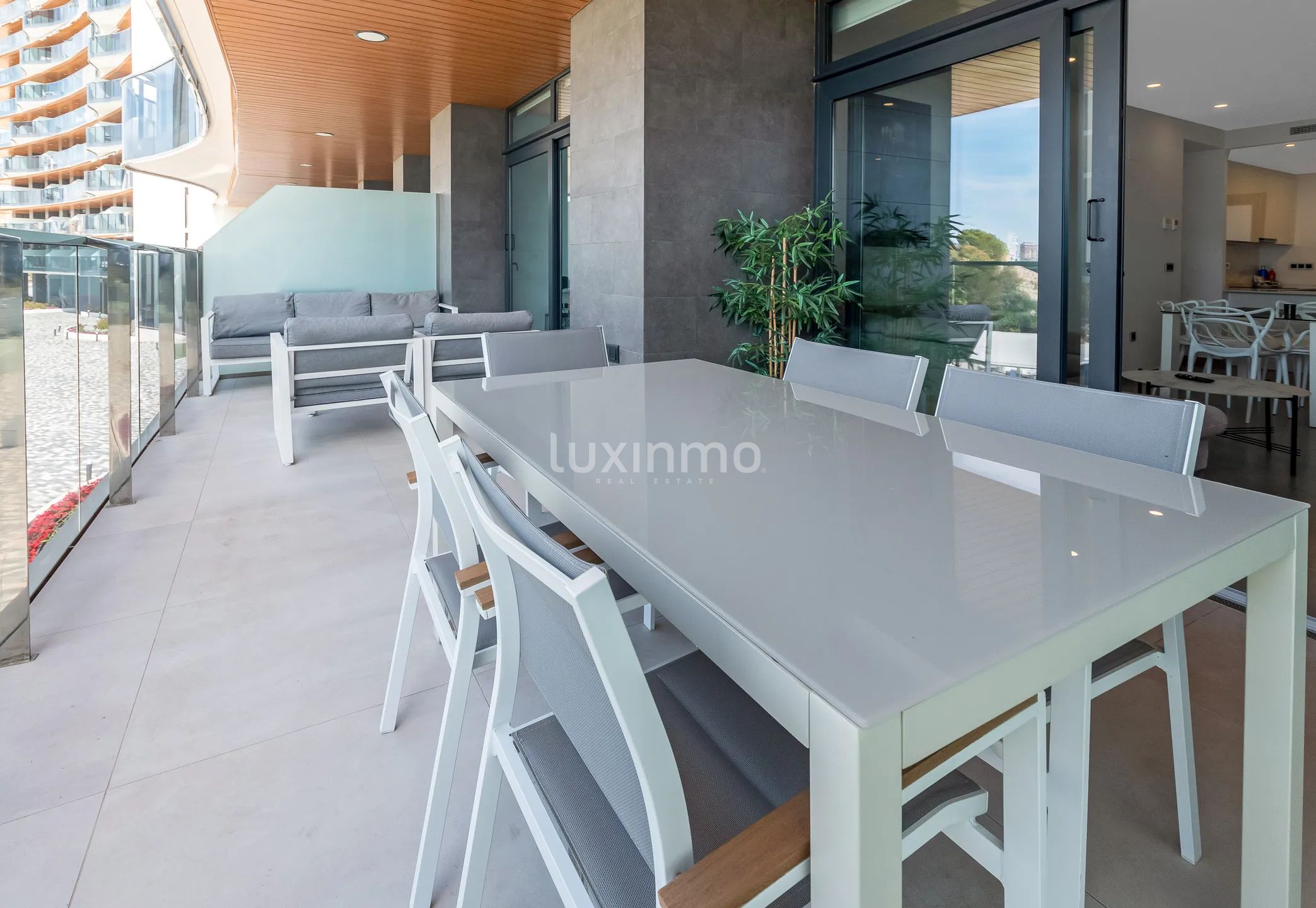 Beautiful 2 bedroom apartment in Sunset Waves for sale — photo 15