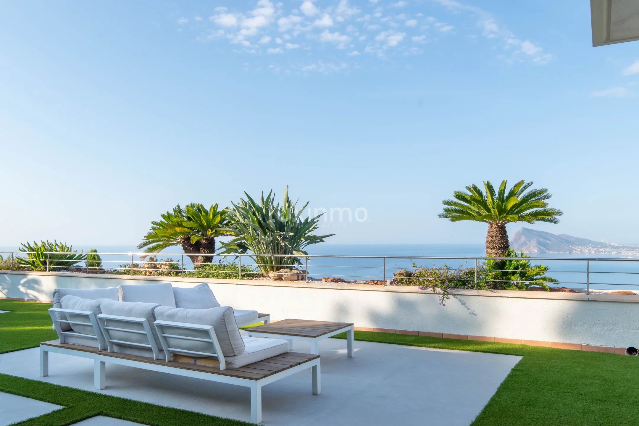 Mediterranean Modern Penthouse with Panoramic Sea Views
