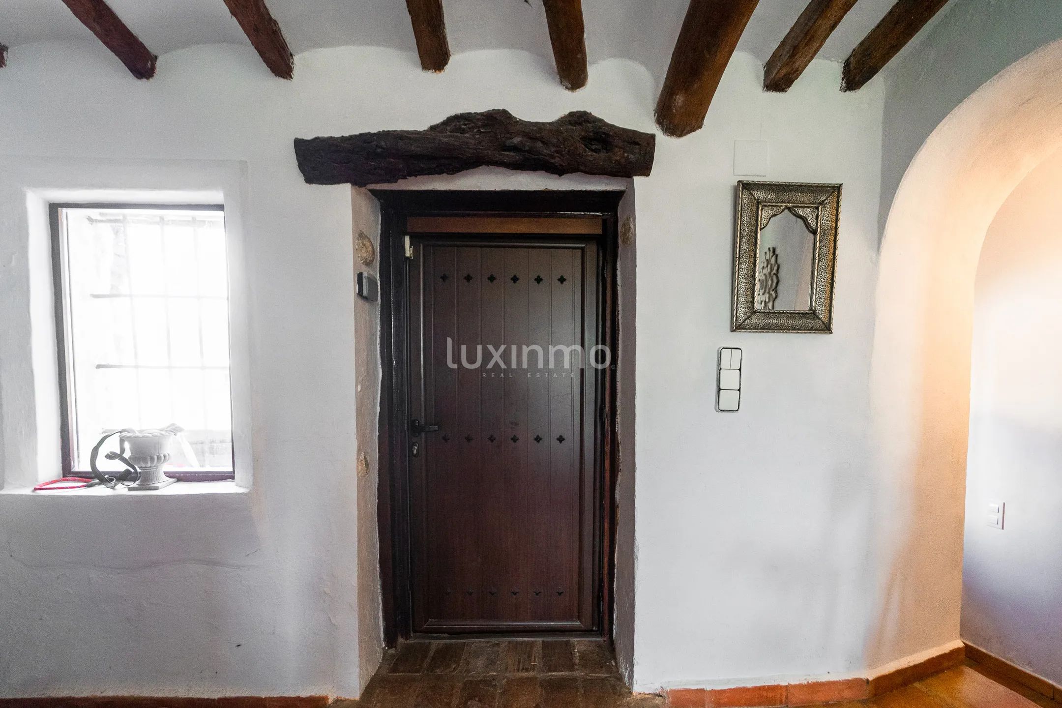 Preciosa casa independiente rústica con vistas a la montaña y cerca del río — photo 3
