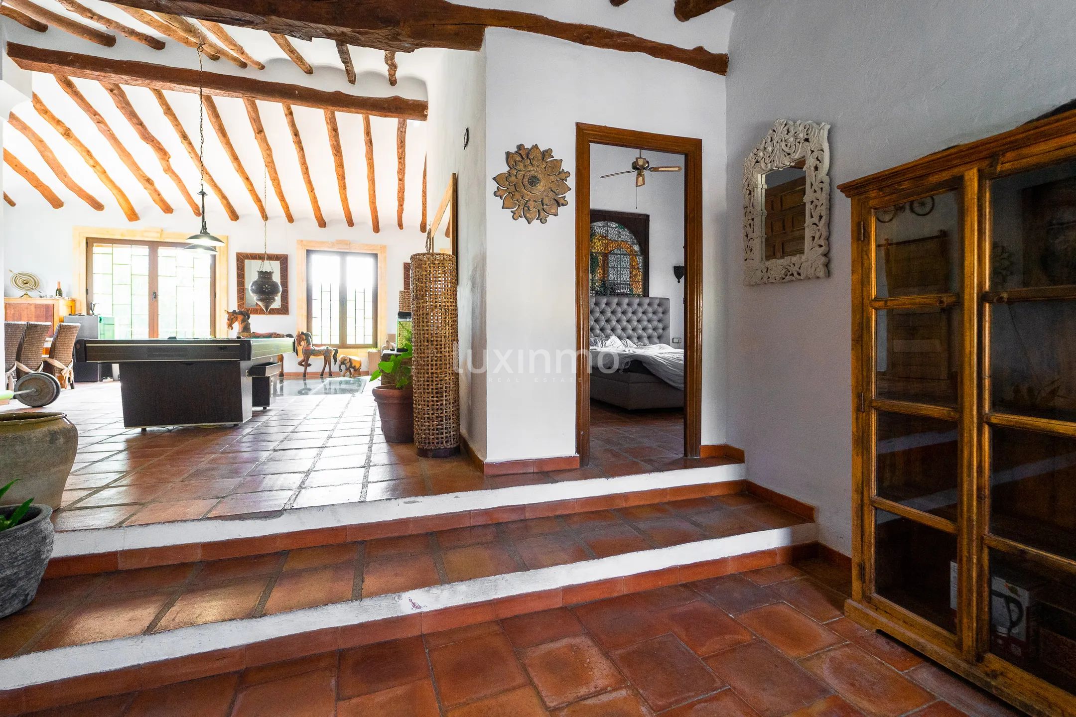 Preciosa casa independiente rústica con vistas a la montaña y cerca del río — photo 2