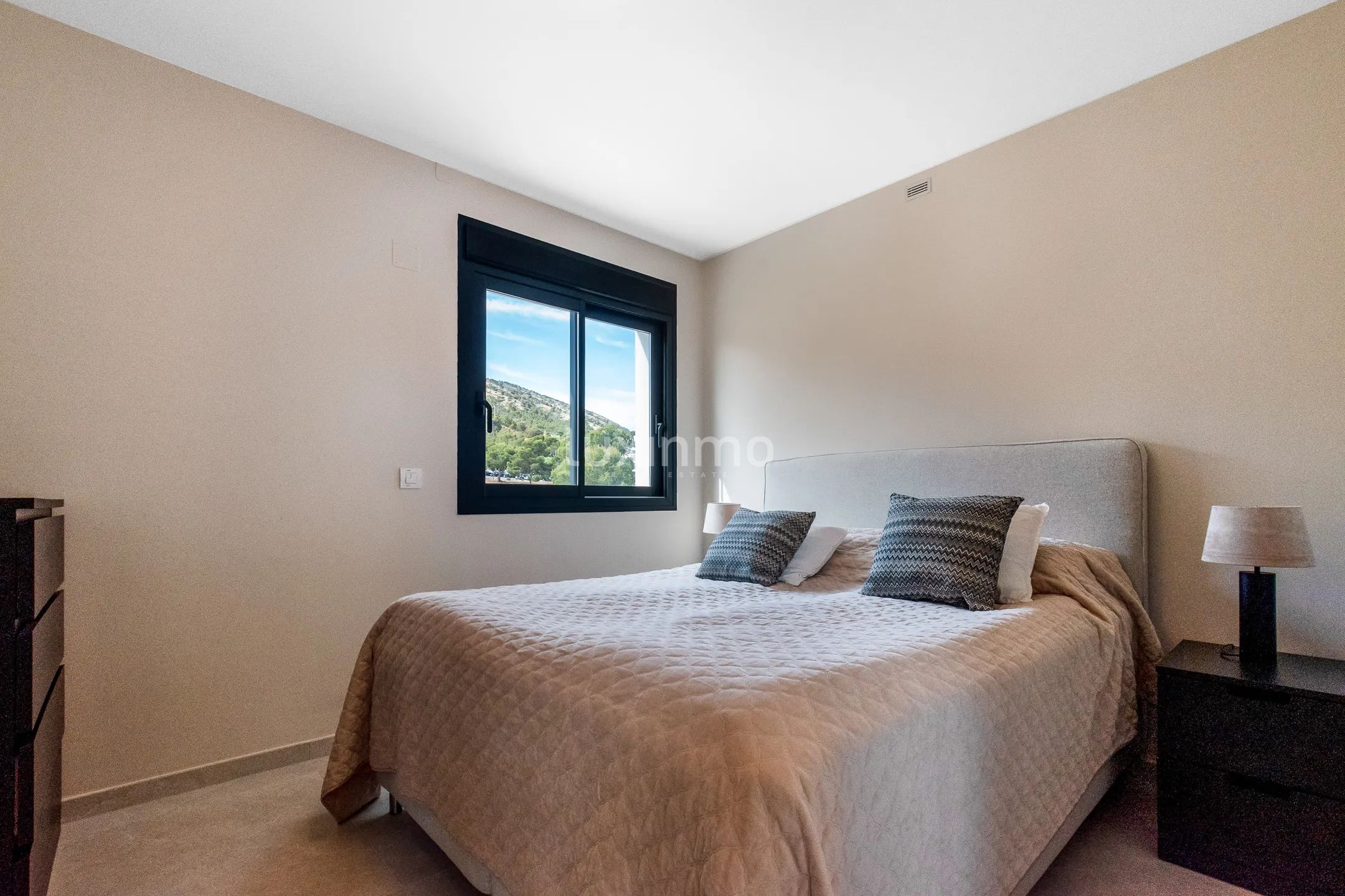 Beautiful luxury villa with sea views for sale in Albir — photo 19