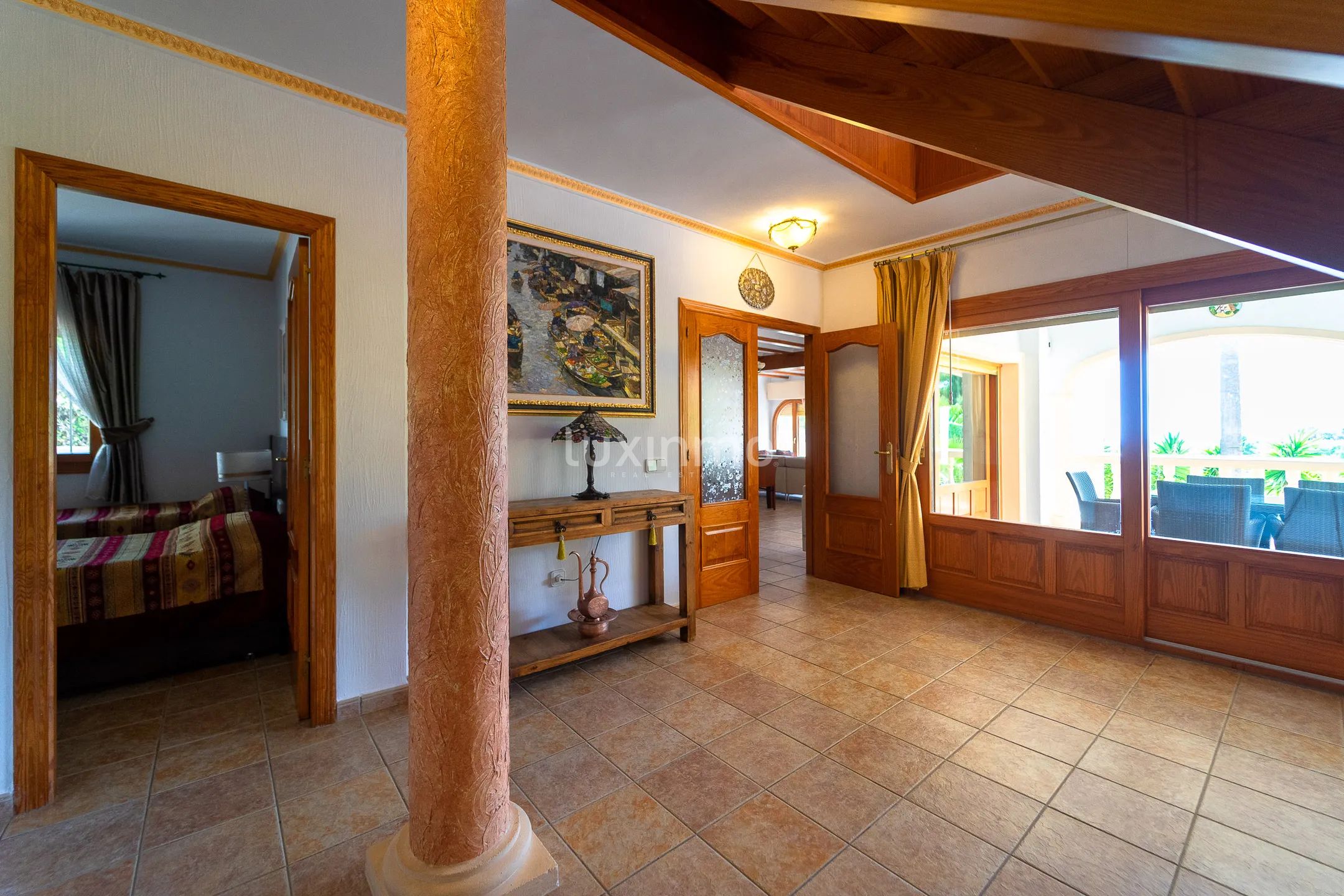 Luxurius colonial style detached house in Calpe, Alicante — photo 6