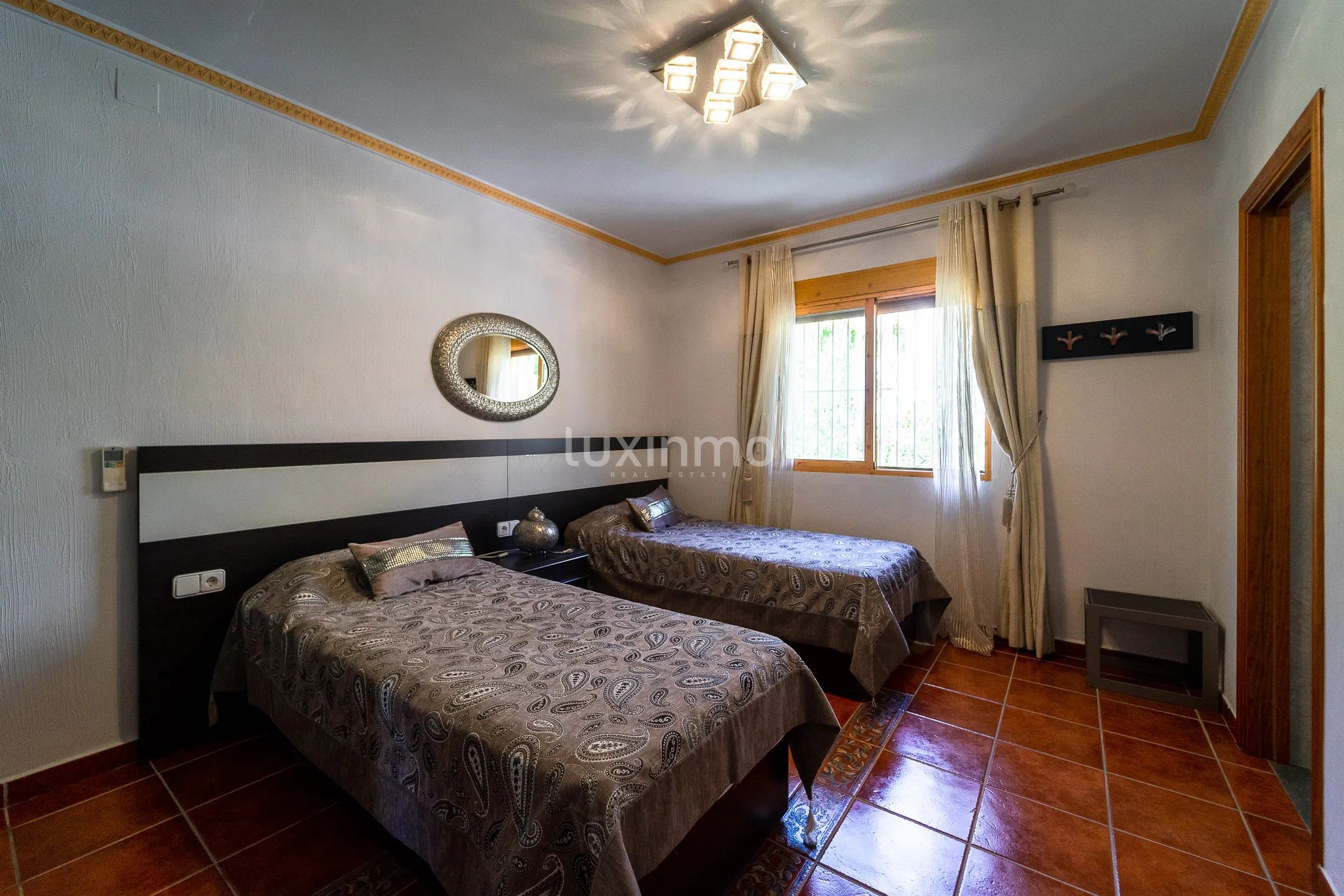 Luxurius colonial style detached house in Calpe, Alicante — photo 26