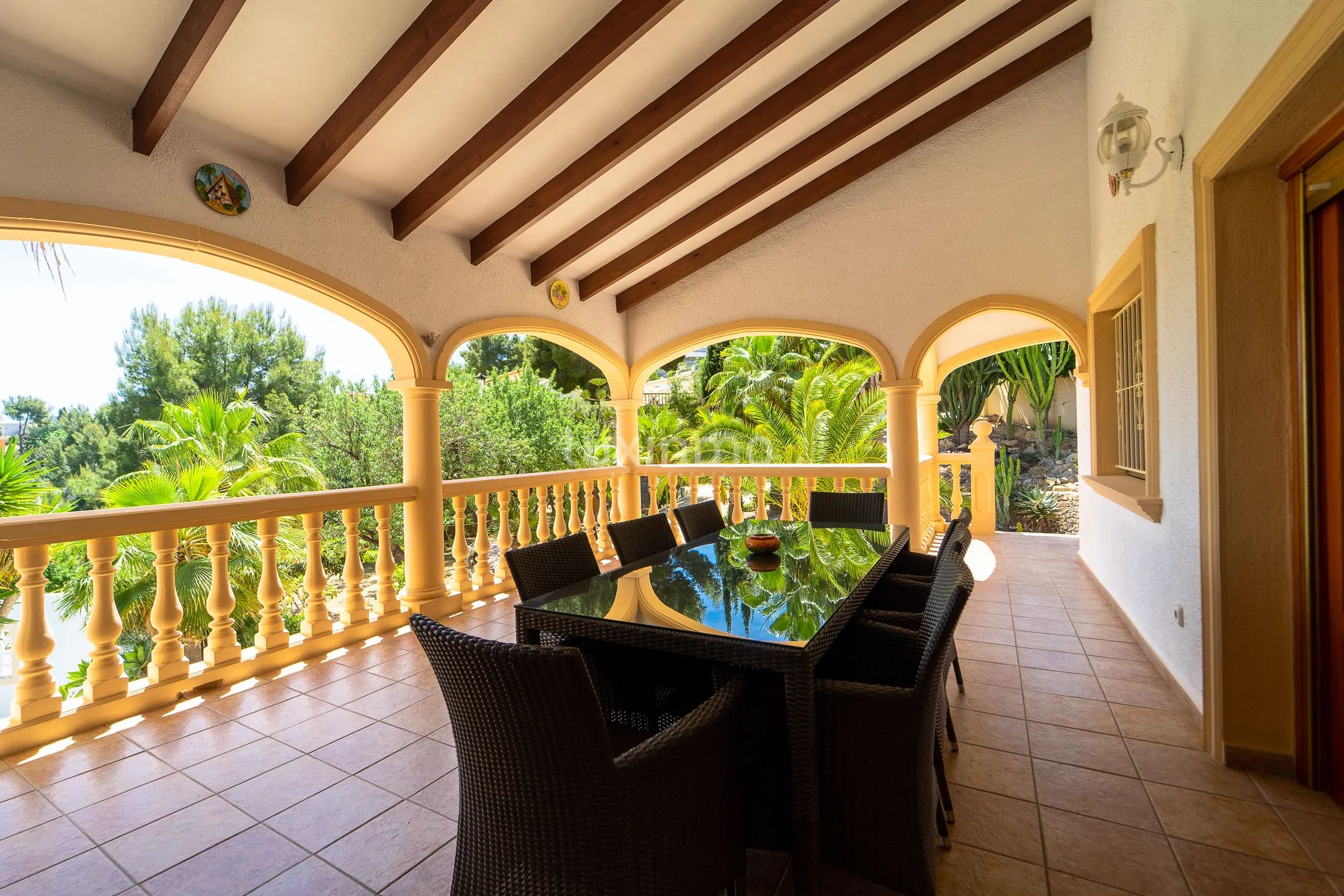 Luxurius colonial style detached house in Calpe, Alicante — photo 36