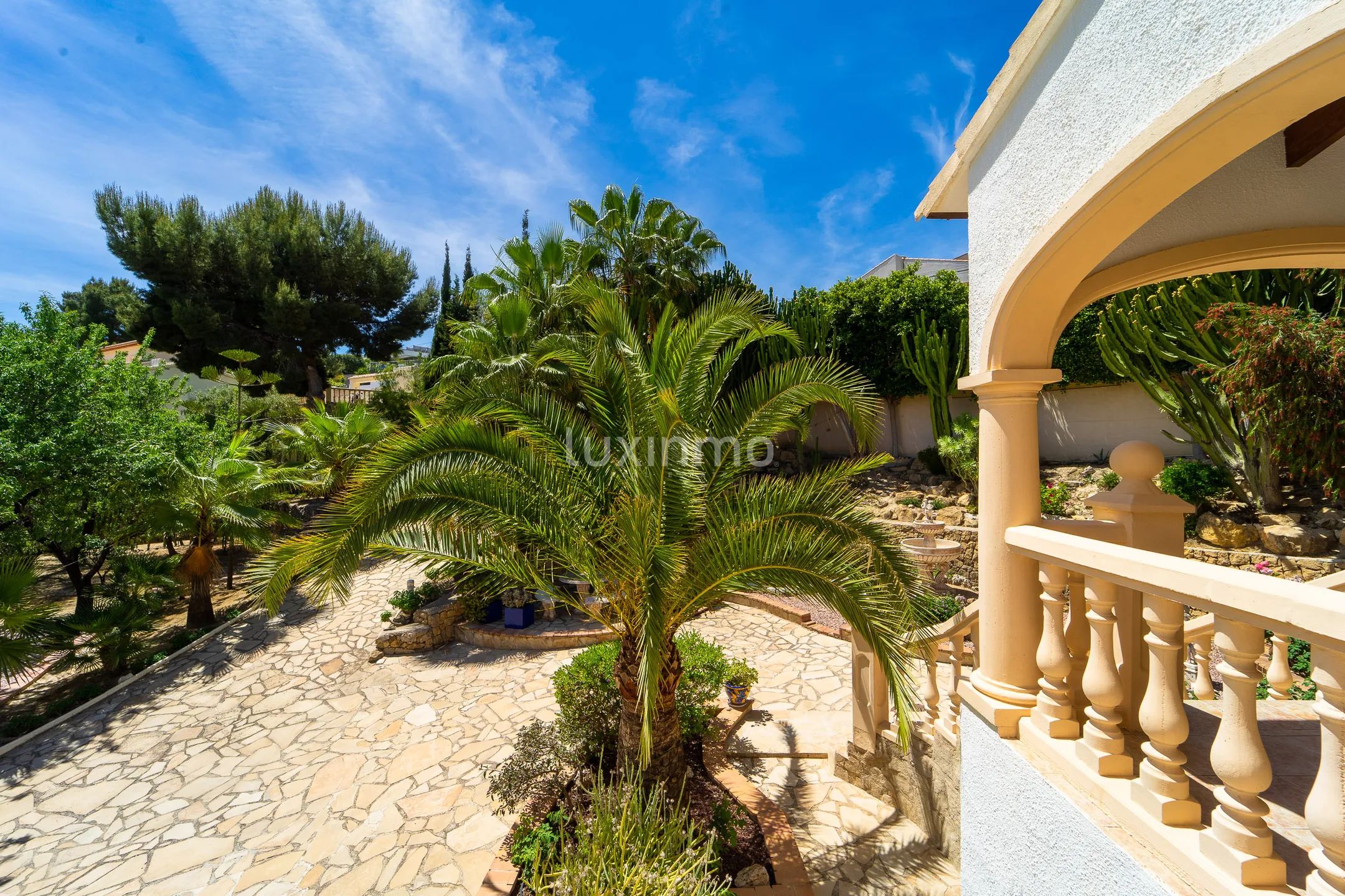 Luxurius colonial style detached house in Calpe, Alicante — photo 46