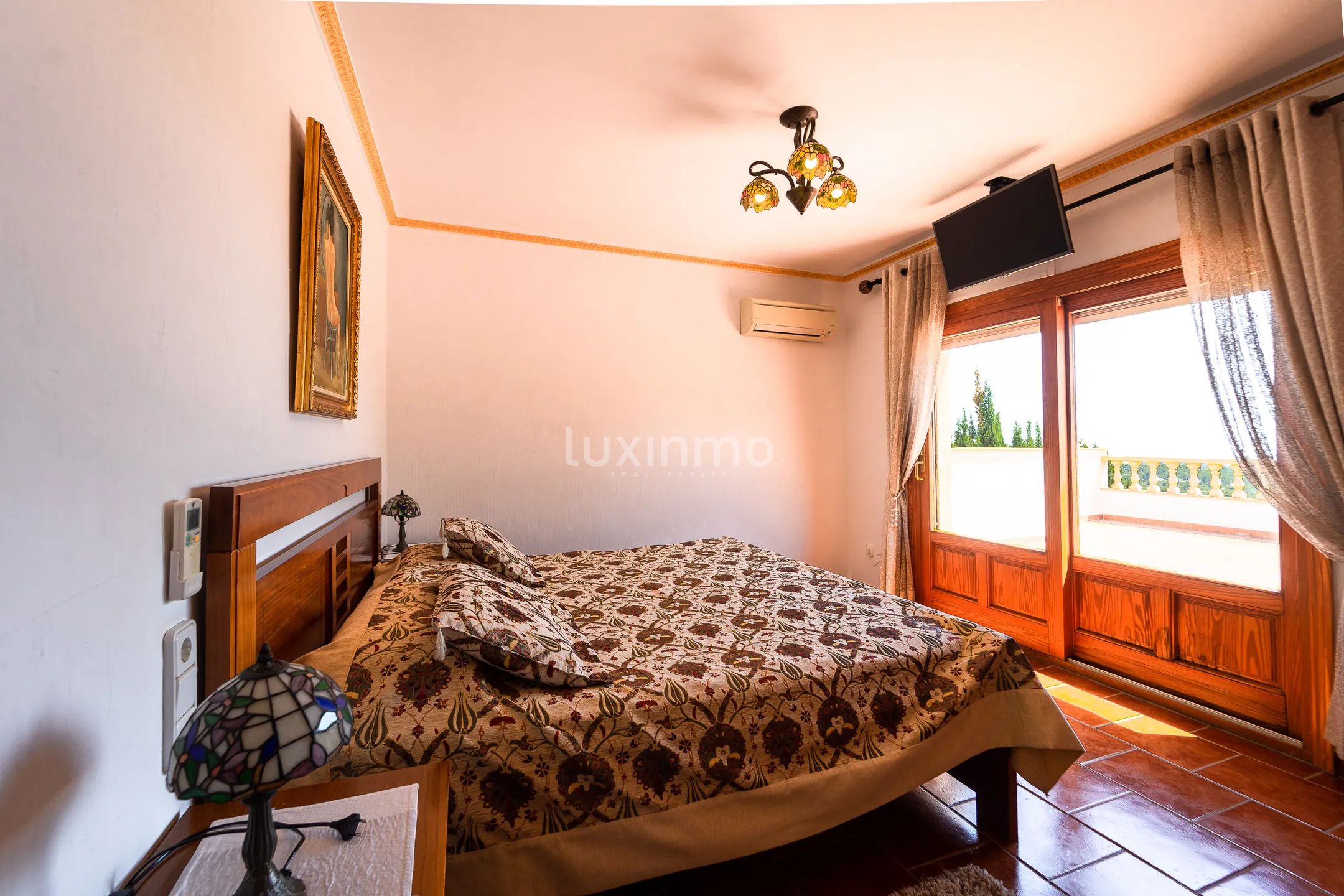 Luxurius colonial style detached house in Calpe, Alicante — photo 30