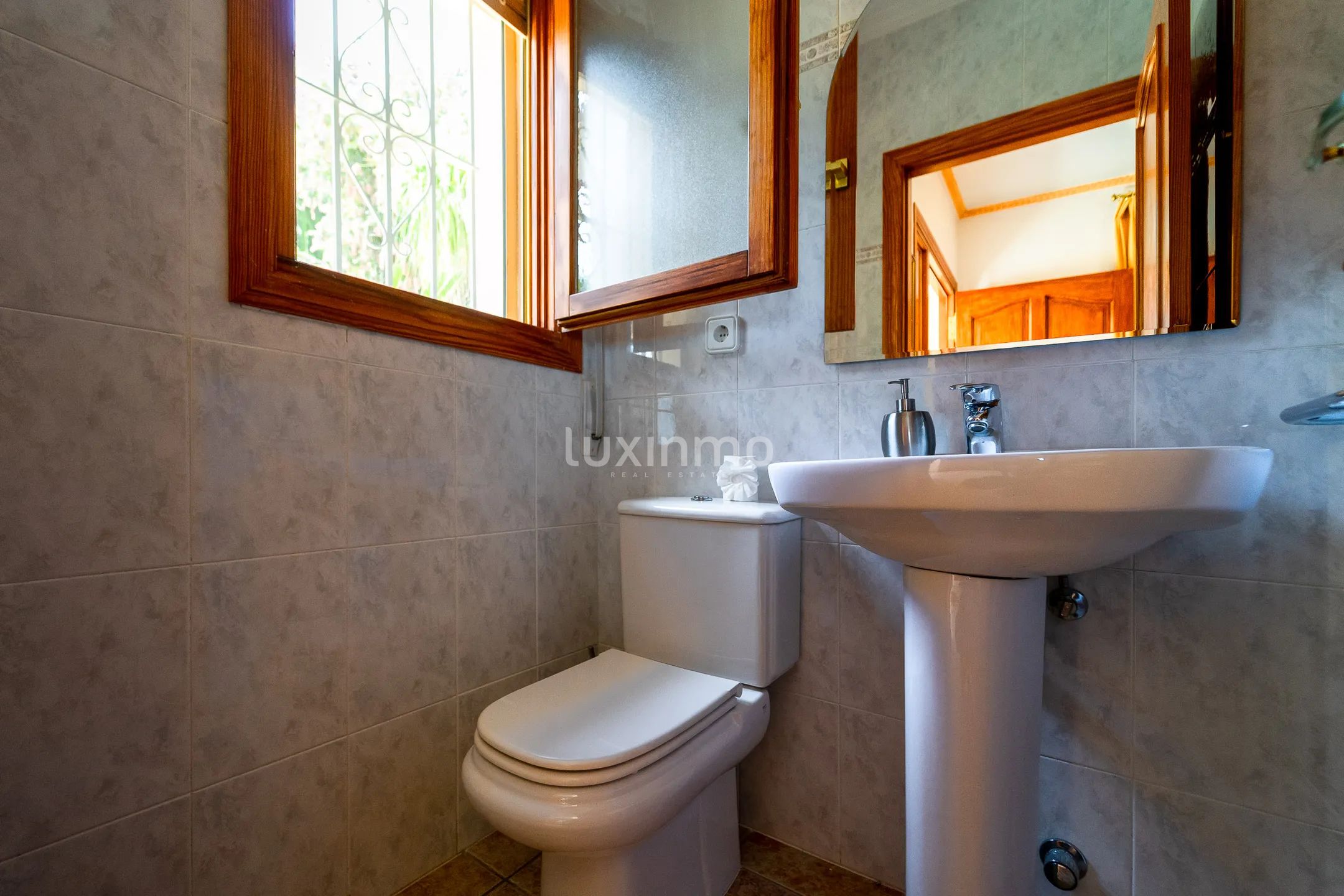 Luxurius colonial style detached house in Calpe, Alicante — photo 8