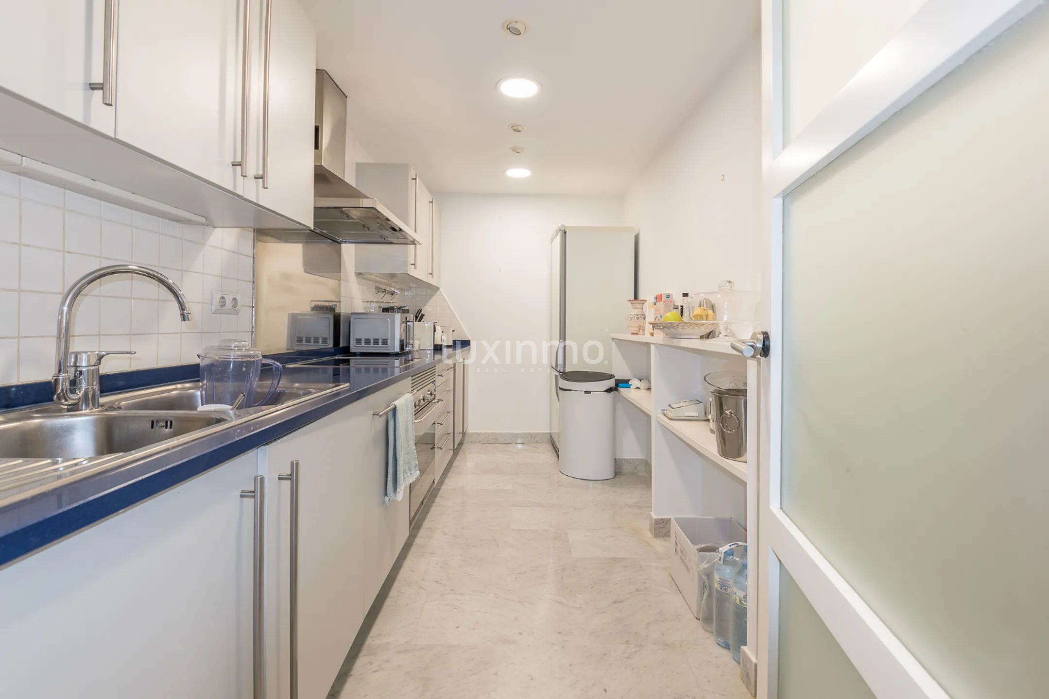 Flat for rent with Sea views in Marina Botafoch — photo 9