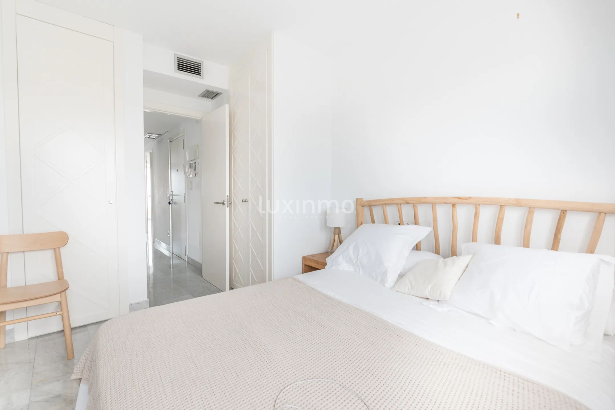 Flat for rent with Sea views in Marina Botafoch — photo 14