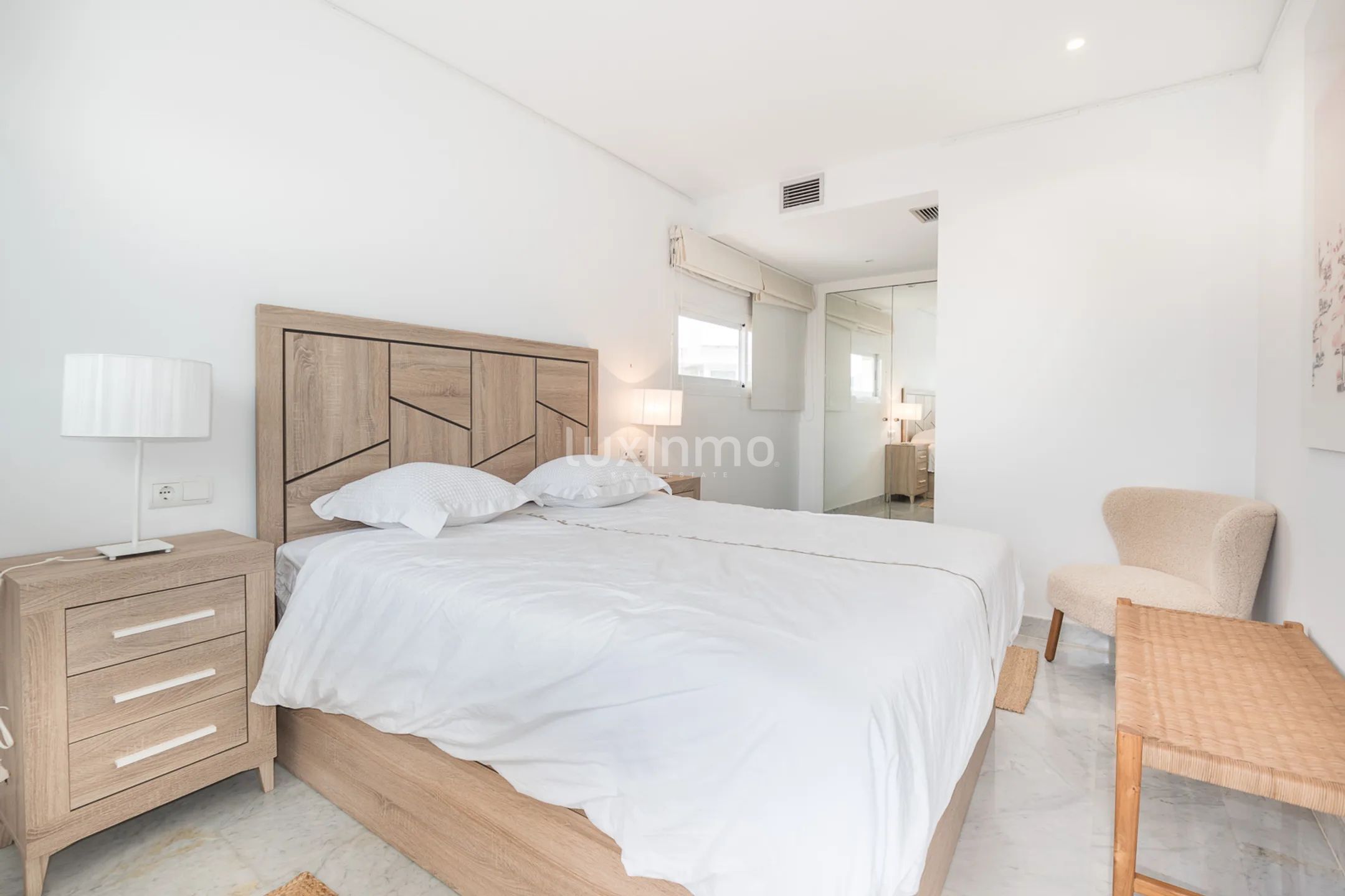 Flat for rent with Sea views in Marina Botafoch — photo 12