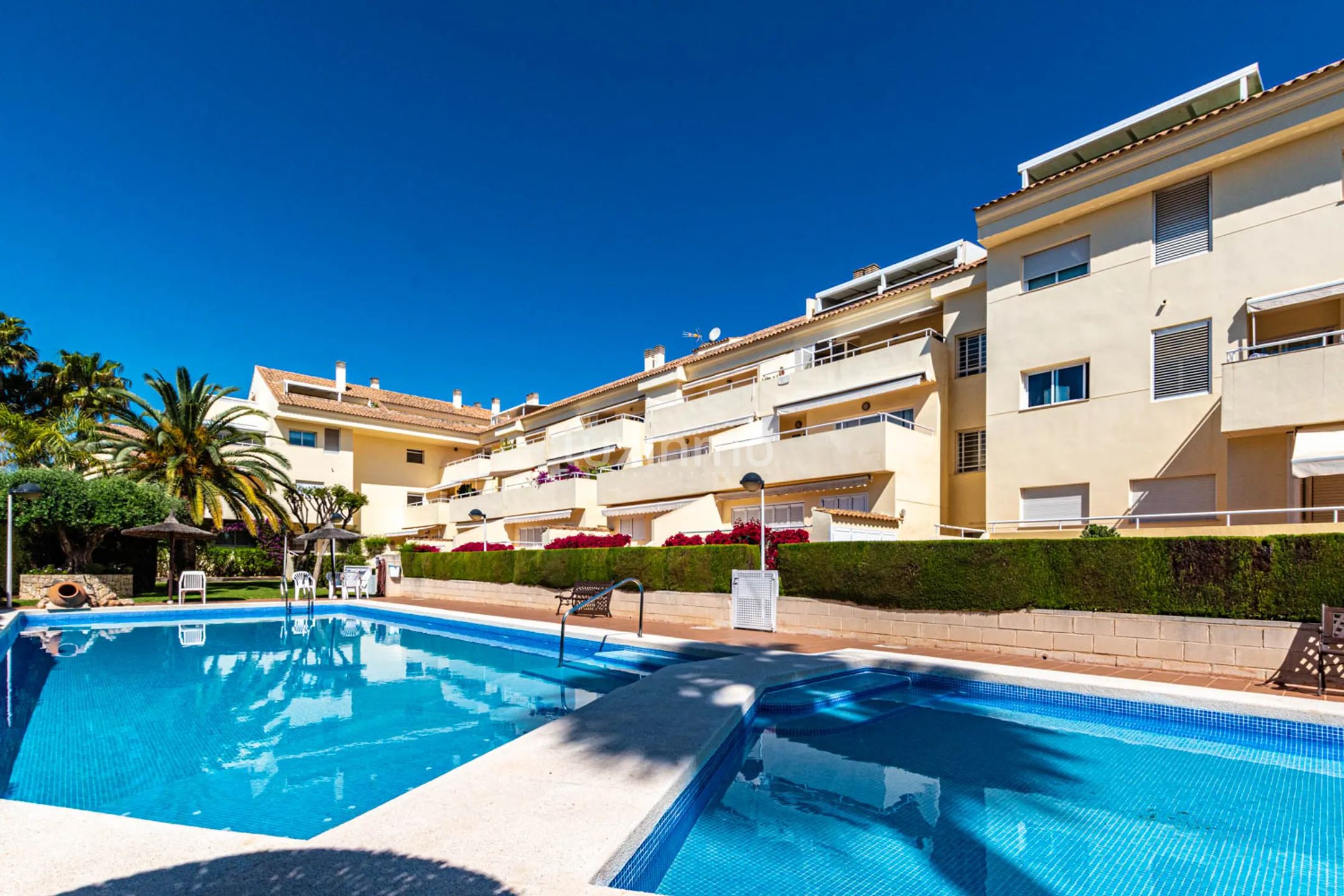 Wohnung zur Miete in Javea — photo 1