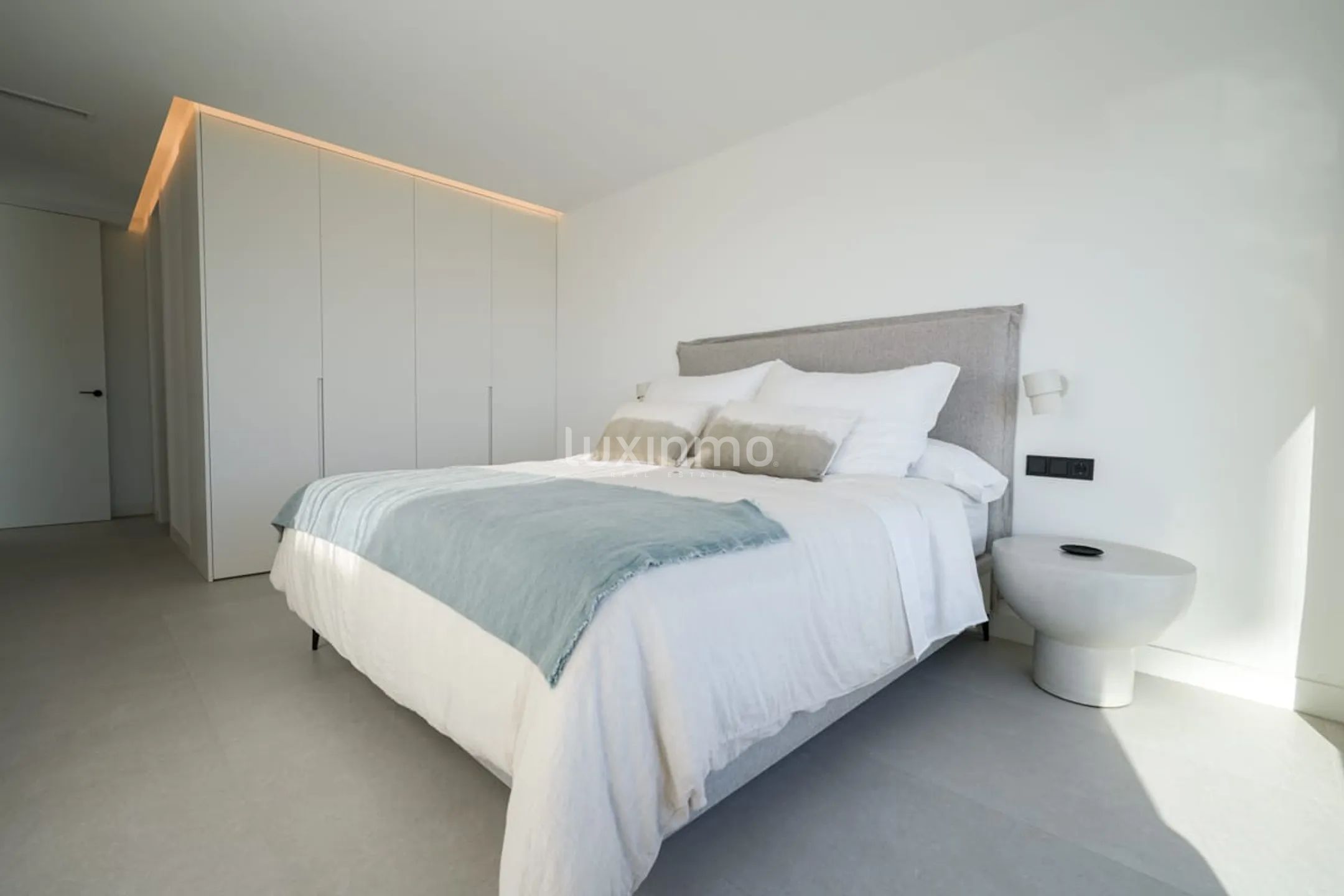 Modern detached house with sea and mountain views in Polop — photo 12