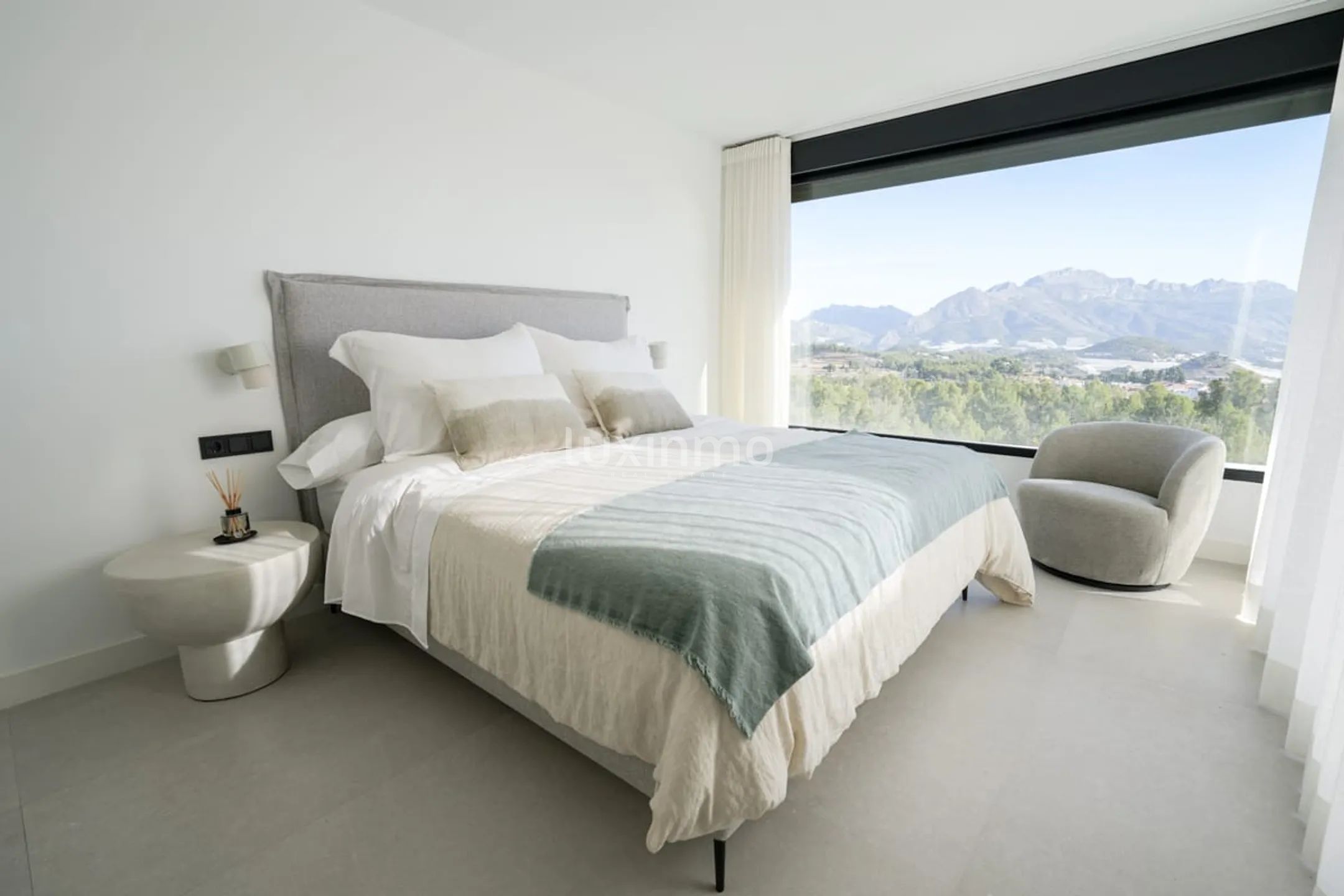 Modern detached house with sea and mountain views in Polop — photo 13