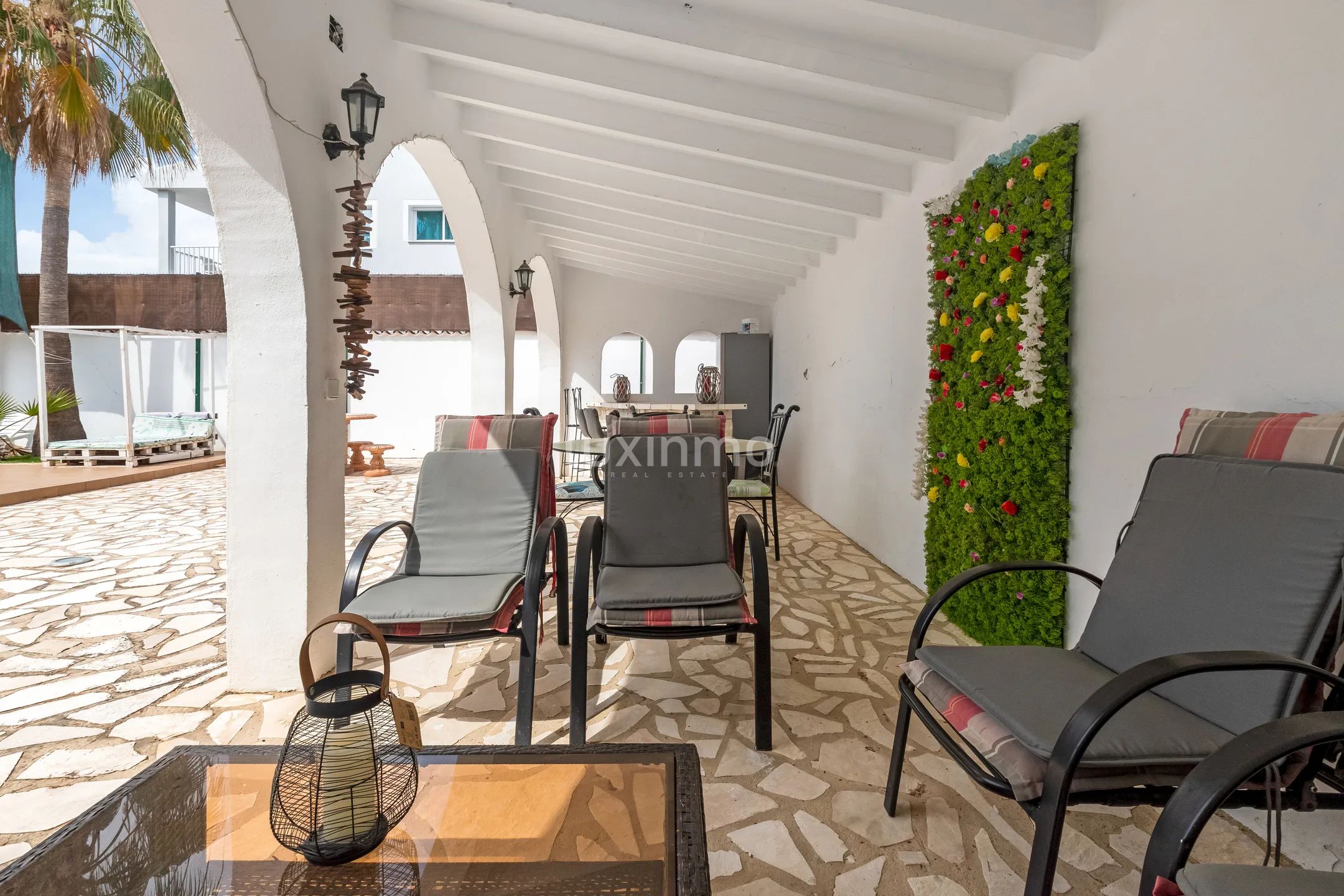 Preciosa villa con piscina en venta en Albir — photo 27