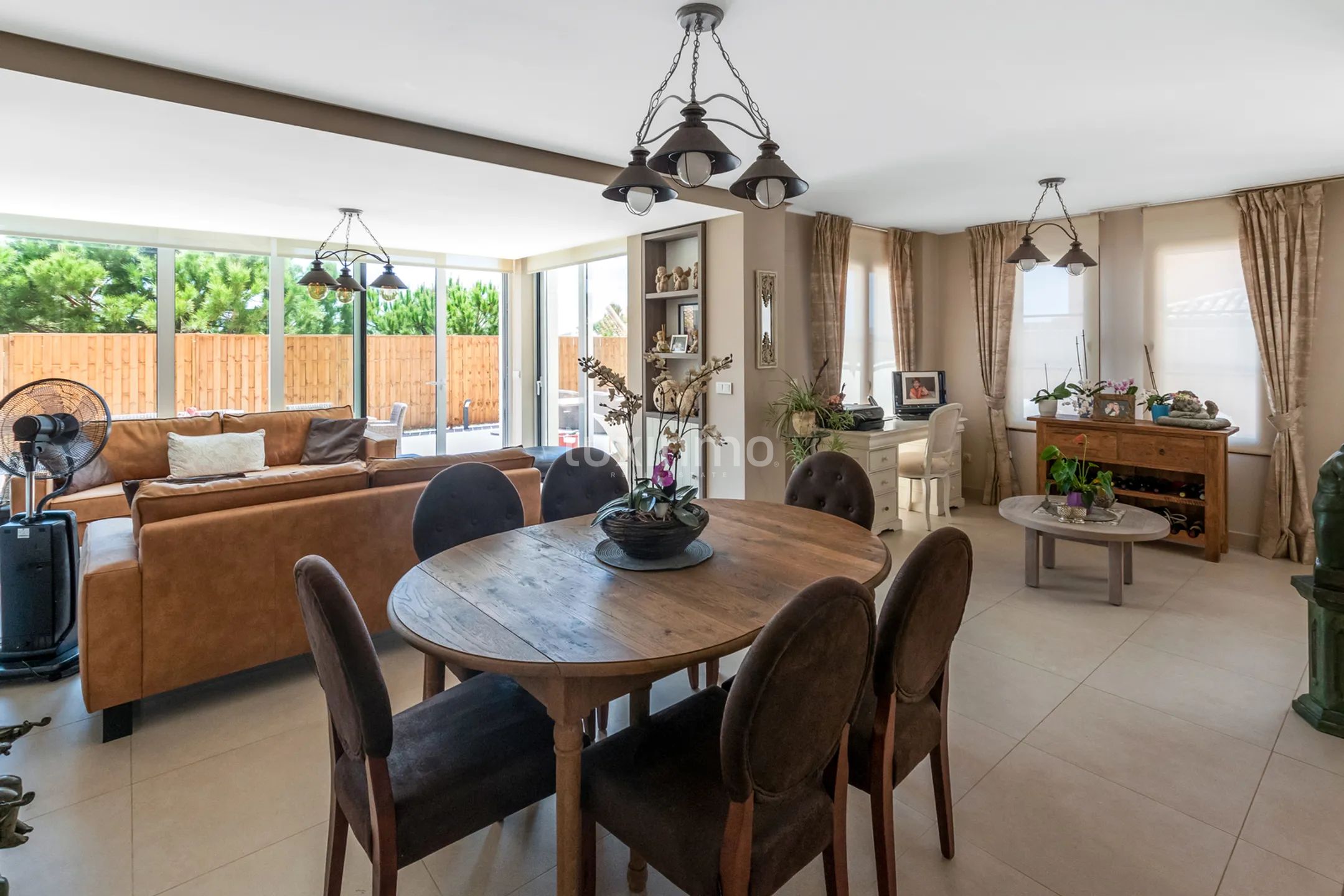 Потрясающая отремонтированная вилла с 4 спальнями в Сьерра-Кортина — photo 14