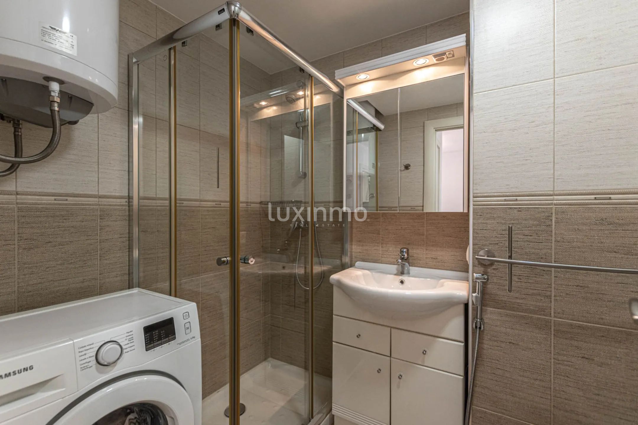 Квартира с видом на море для продажи в Кальпе — photo 18