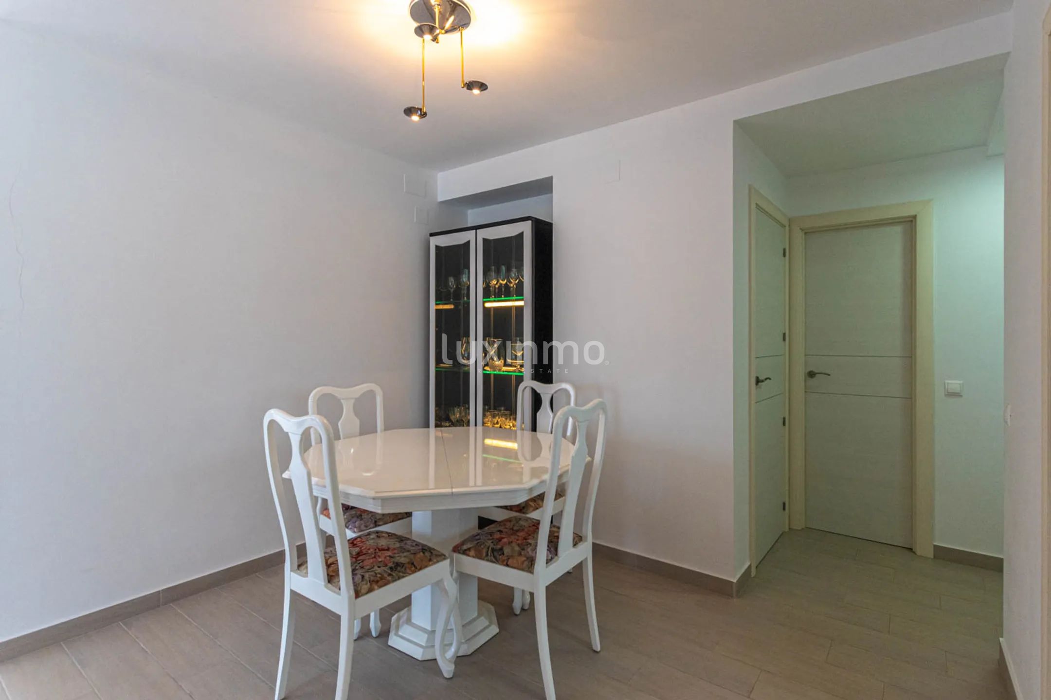 Квартира с видом на море для продажи в Кальпе — photo 13