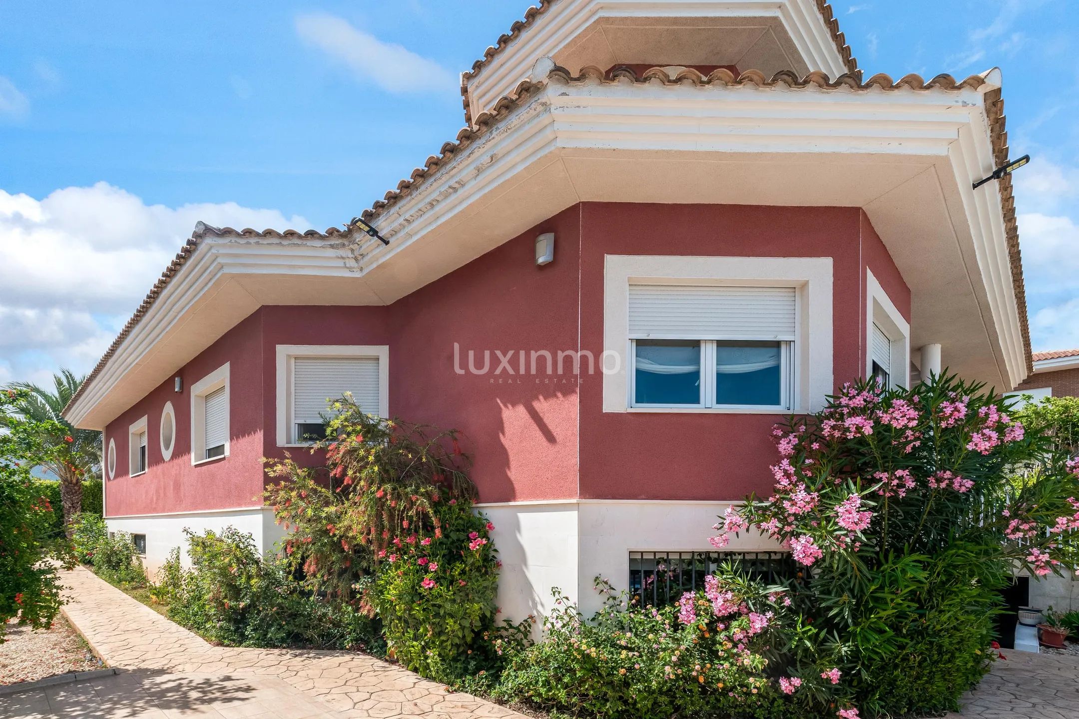 Beautiful villa for sale in La Nucia — photo 2