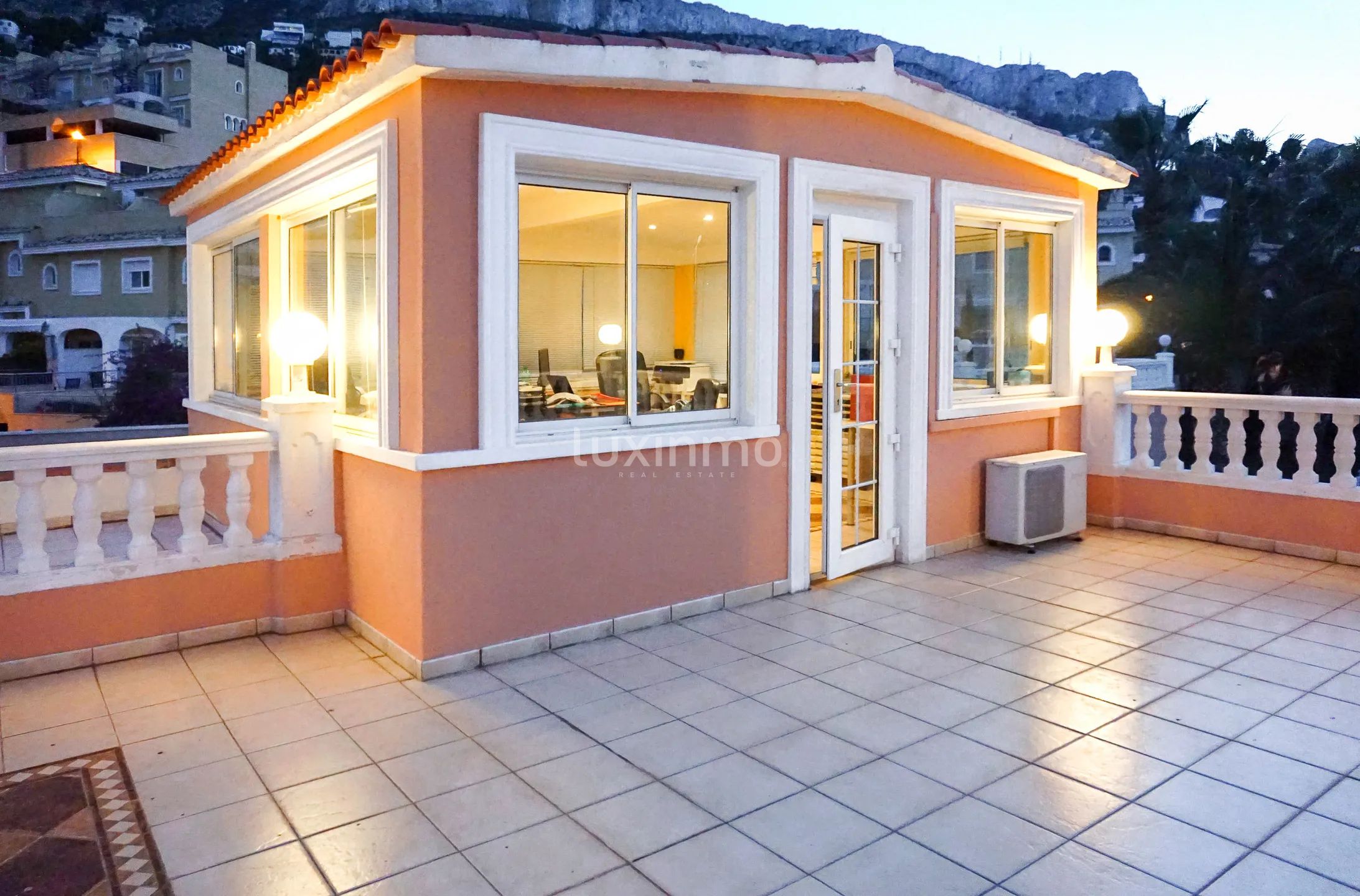 Stunning colonial detached house with sea views in Calpe — photo 18