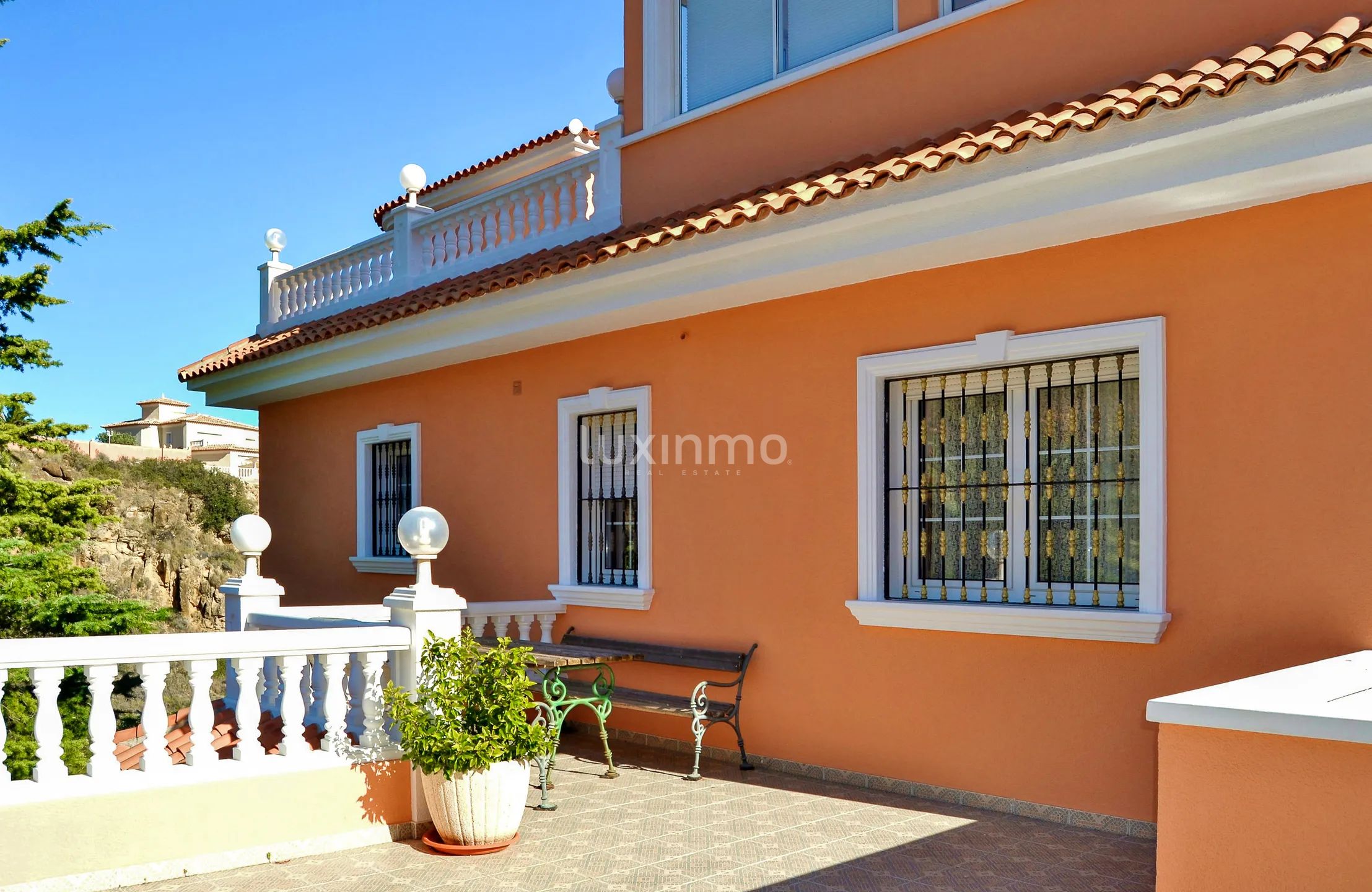 Stunning colonial detached house with sea views in Calpe — photo 27