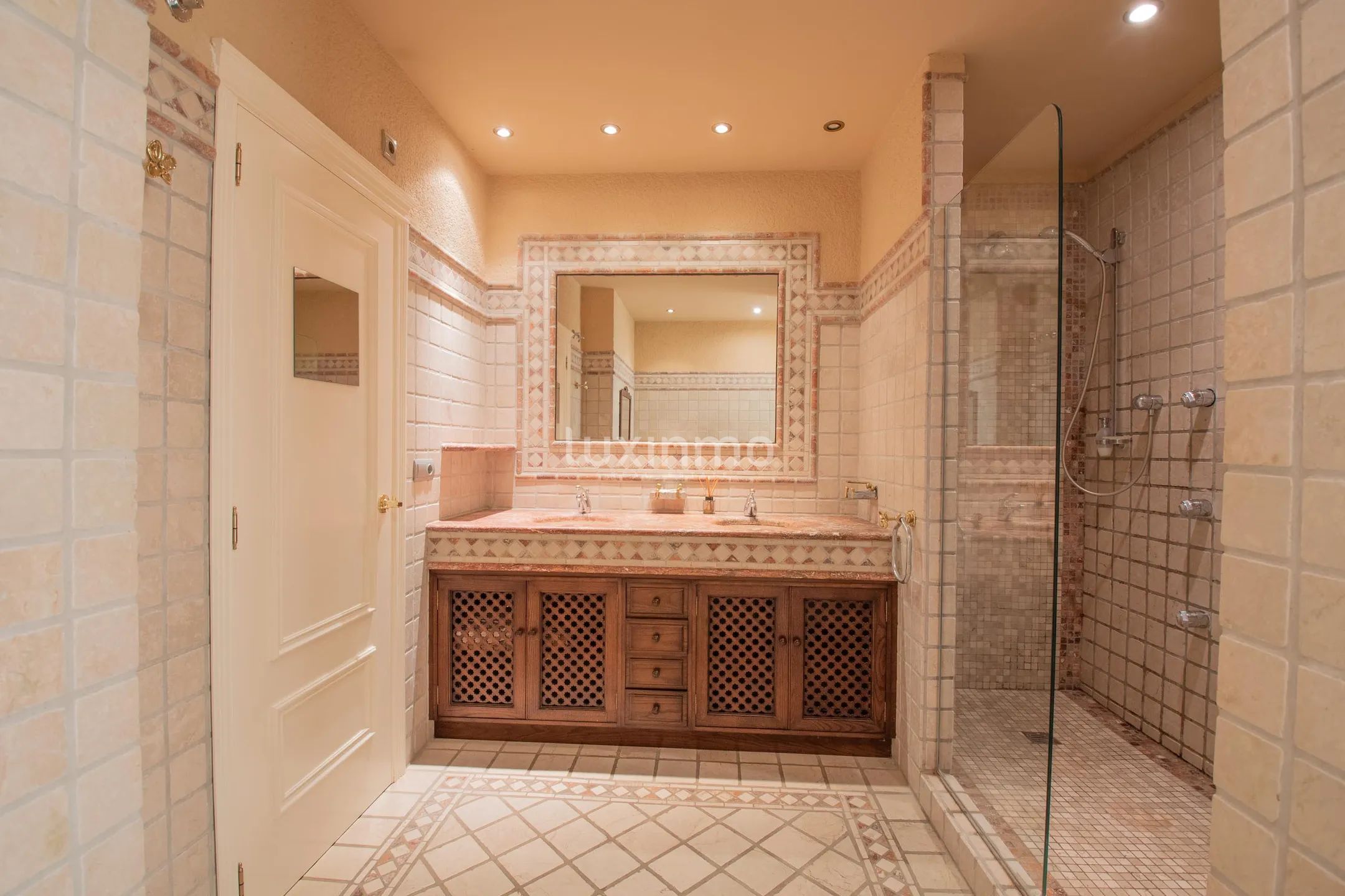 Luxury apartment with breathtaking sea and mountain views in Altea Hills — photo 20