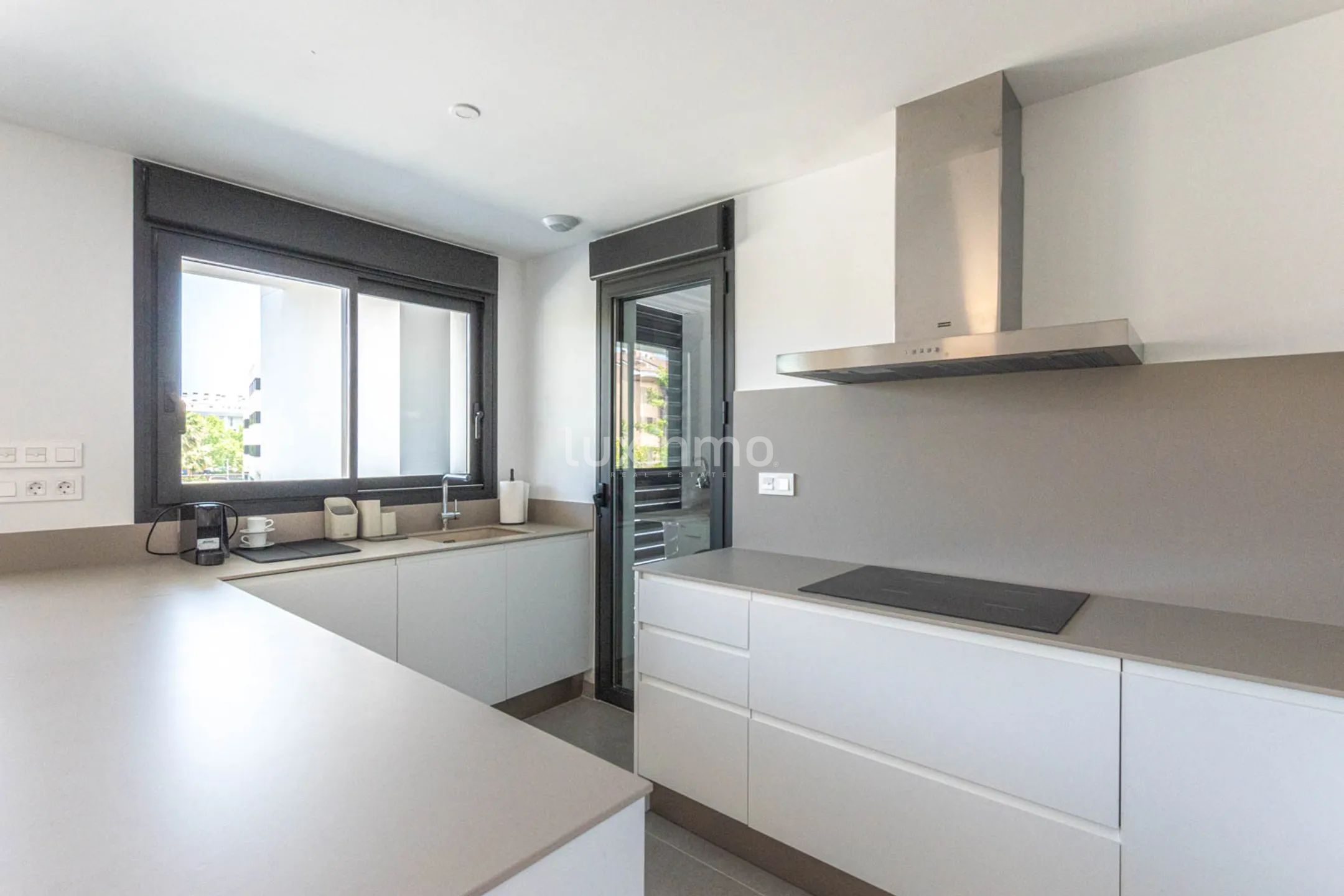 Flat for long term rentals in Javea — photo 8