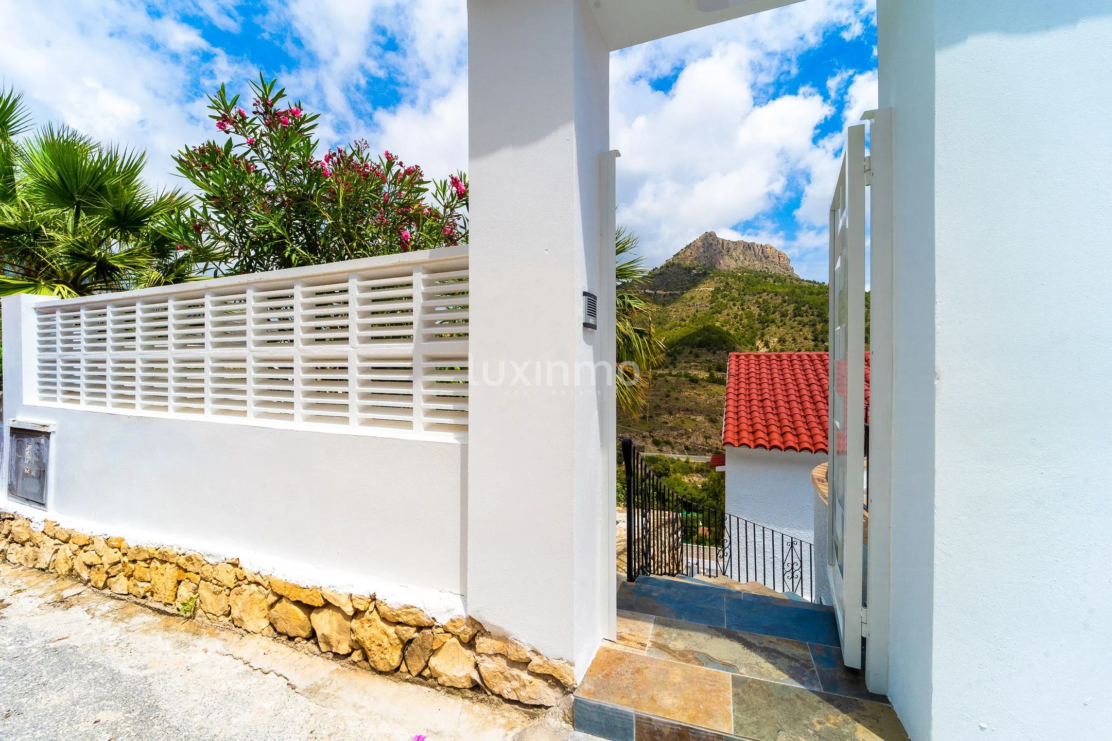 Charming colonial house with panoramic sea views in Calpe — photo 67