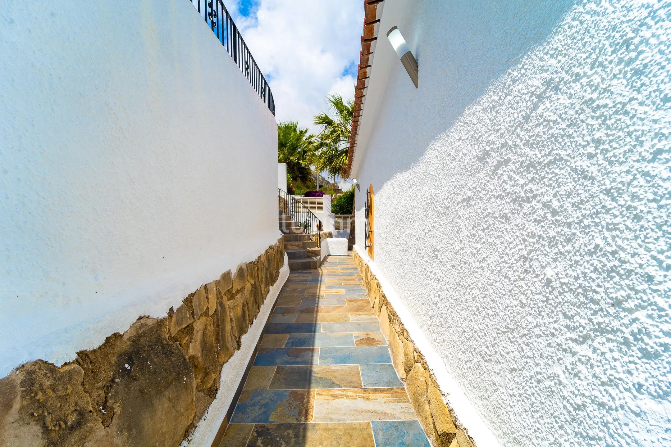 Charming colonial house with panoramic sea views in Calpe — photo 59