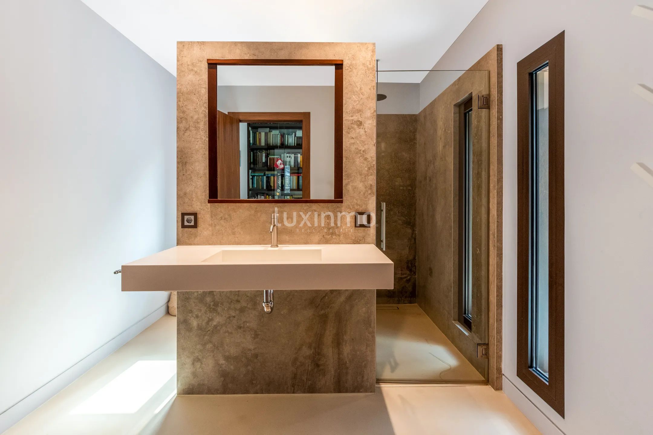 Preciosa villa moderna con vistas al mar en venta en Polop — photo 15