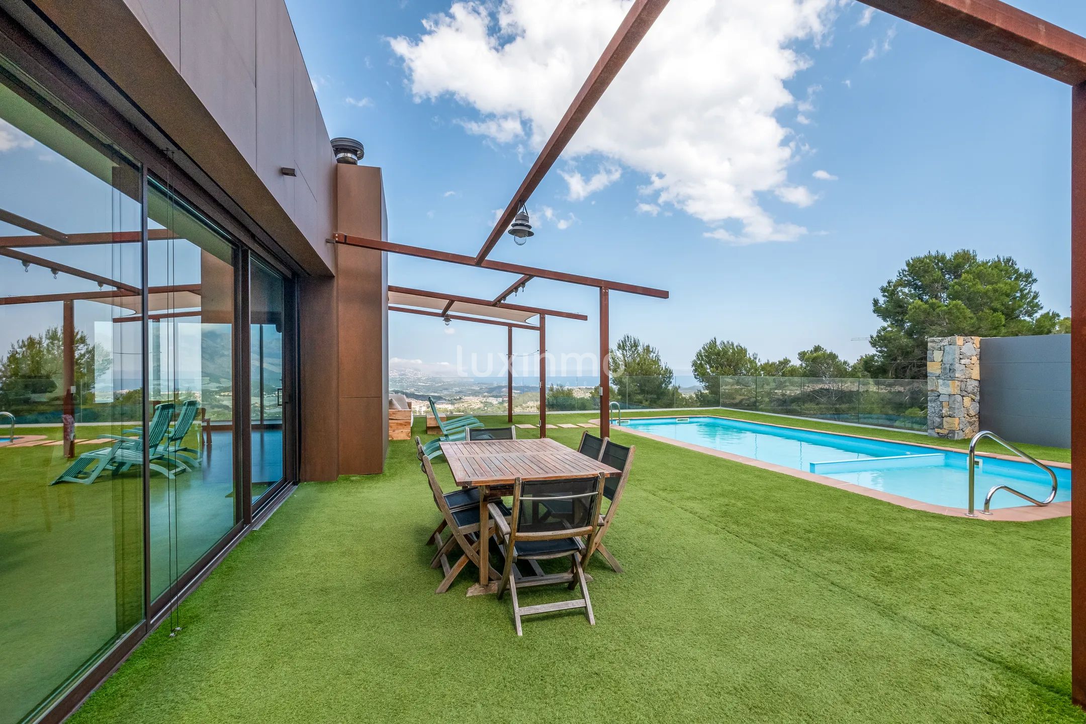 Preciosa villa moderna con vistas al mar en venta en Polop — photo 8