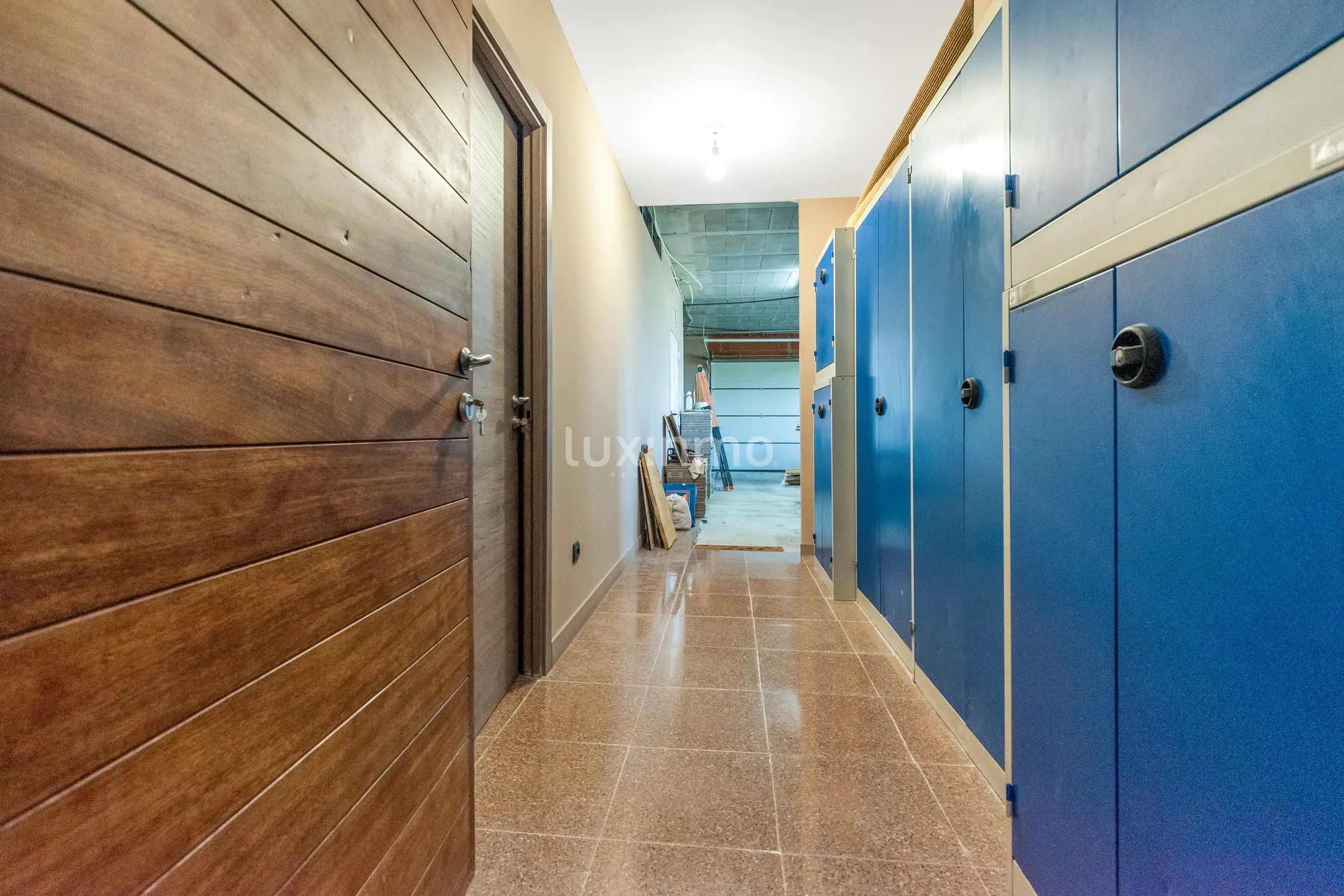 Preciosa villa moderna con vistas al mar en venta en Polop — photo 27