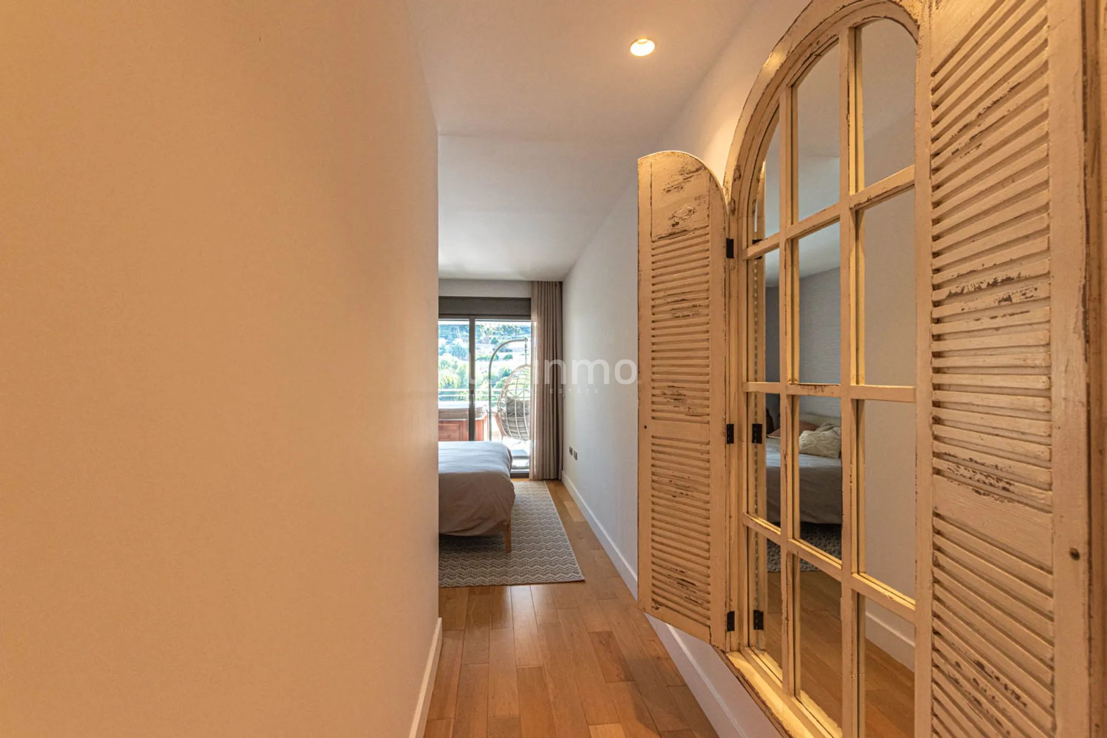 Leilighet med havutsikt til langtidsleie i Mascarat Beach — photo 15